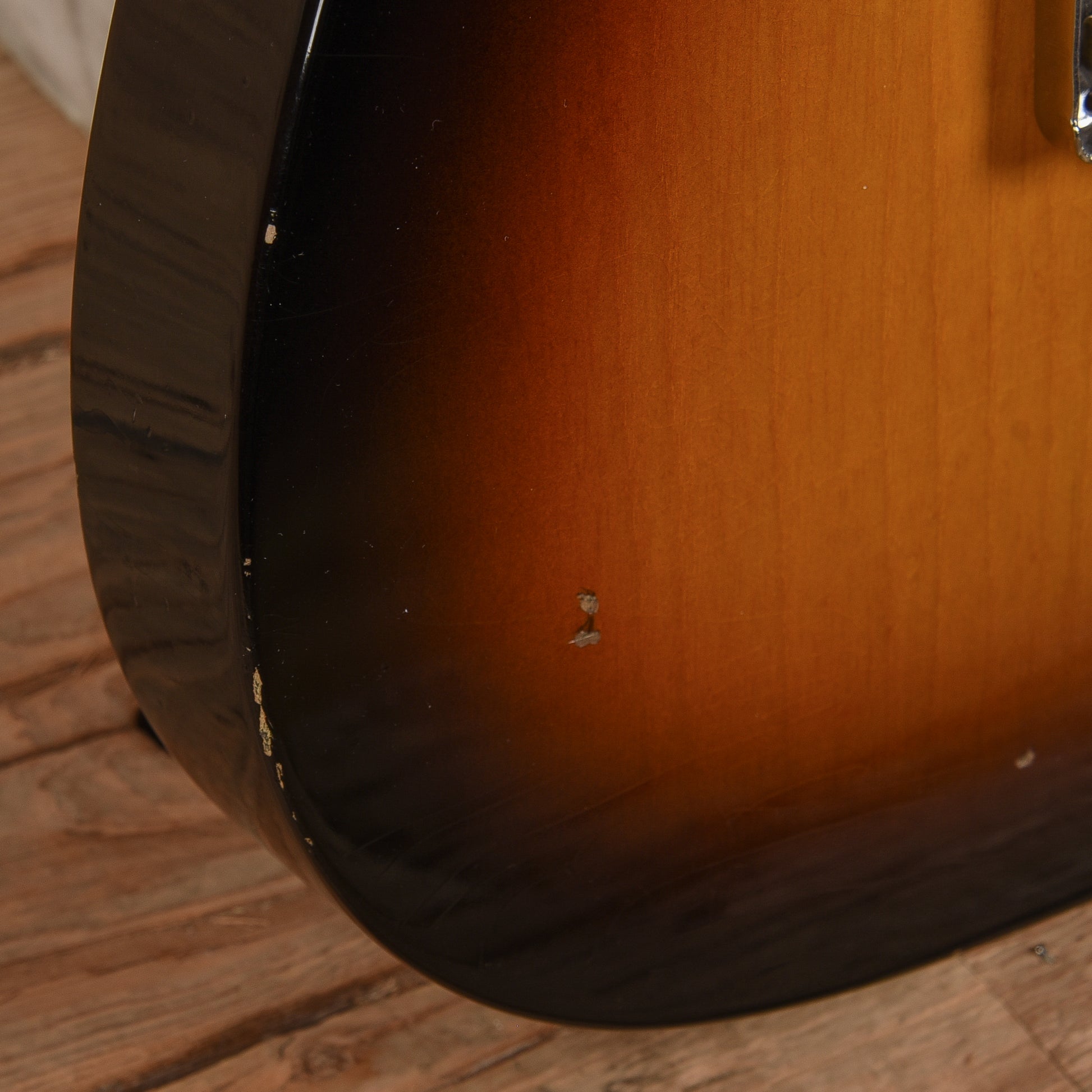 Fender Custom Shop Limited Edition Esquire Relic Sunburst 2005 Electric Guitars / Solid Body
