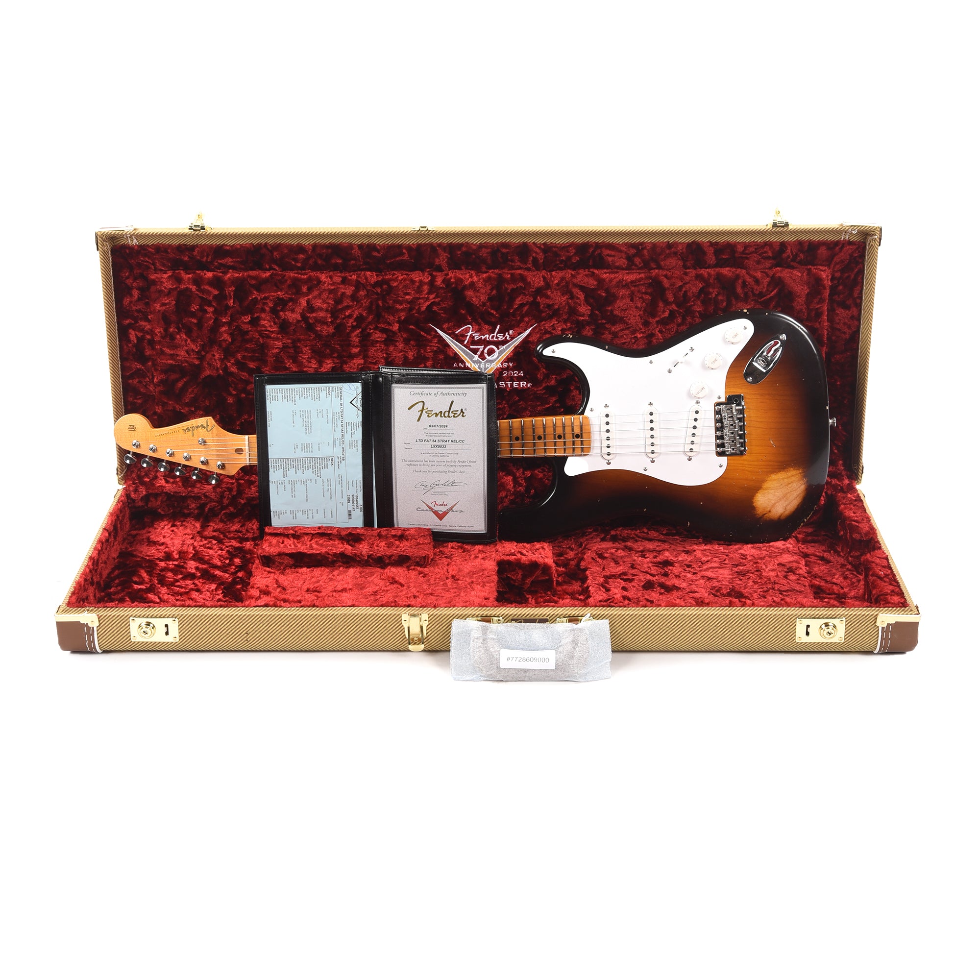 Fender Custom Shop Limited Edition Fat '54 Stratocaster Relic with Closet Classic Hardware Wide-Fade 2-Color Sunburst Electric Guitars / Solid Body