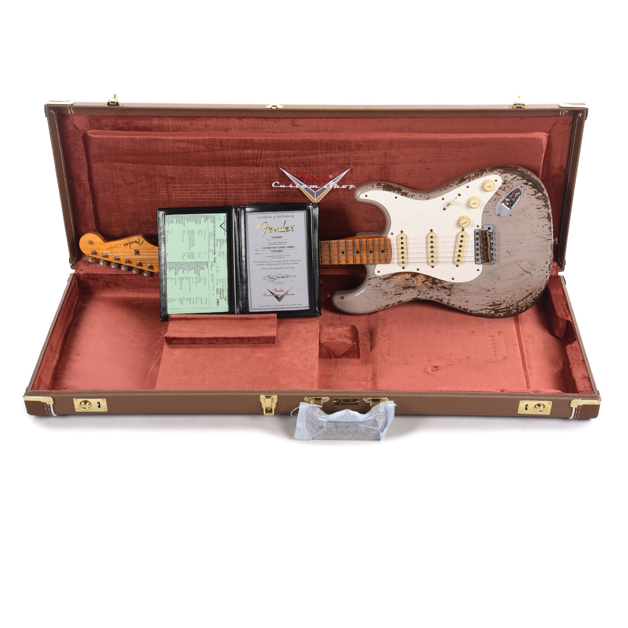 Fender Custom Shop Limited Edition Red Hot Stratocaster Super Heavy Relic Aged Dirty White Blonde Electric Guitars / Solid Body