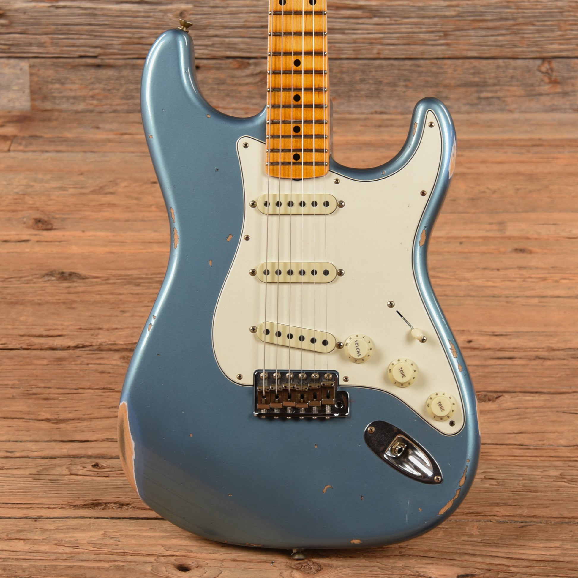 Fender Custom Shop Limited Tomatillo Stratocaster Relic Super Faded Aged Lake Placid Blue 2023 Electric Guitars / Solid Body