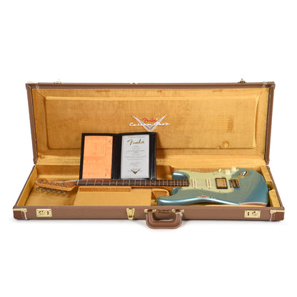 Fender Custom Shop LTD '59 Stratocaster HSS Relic Daphne Blue Metallic Electric Guitars / Solid Body
