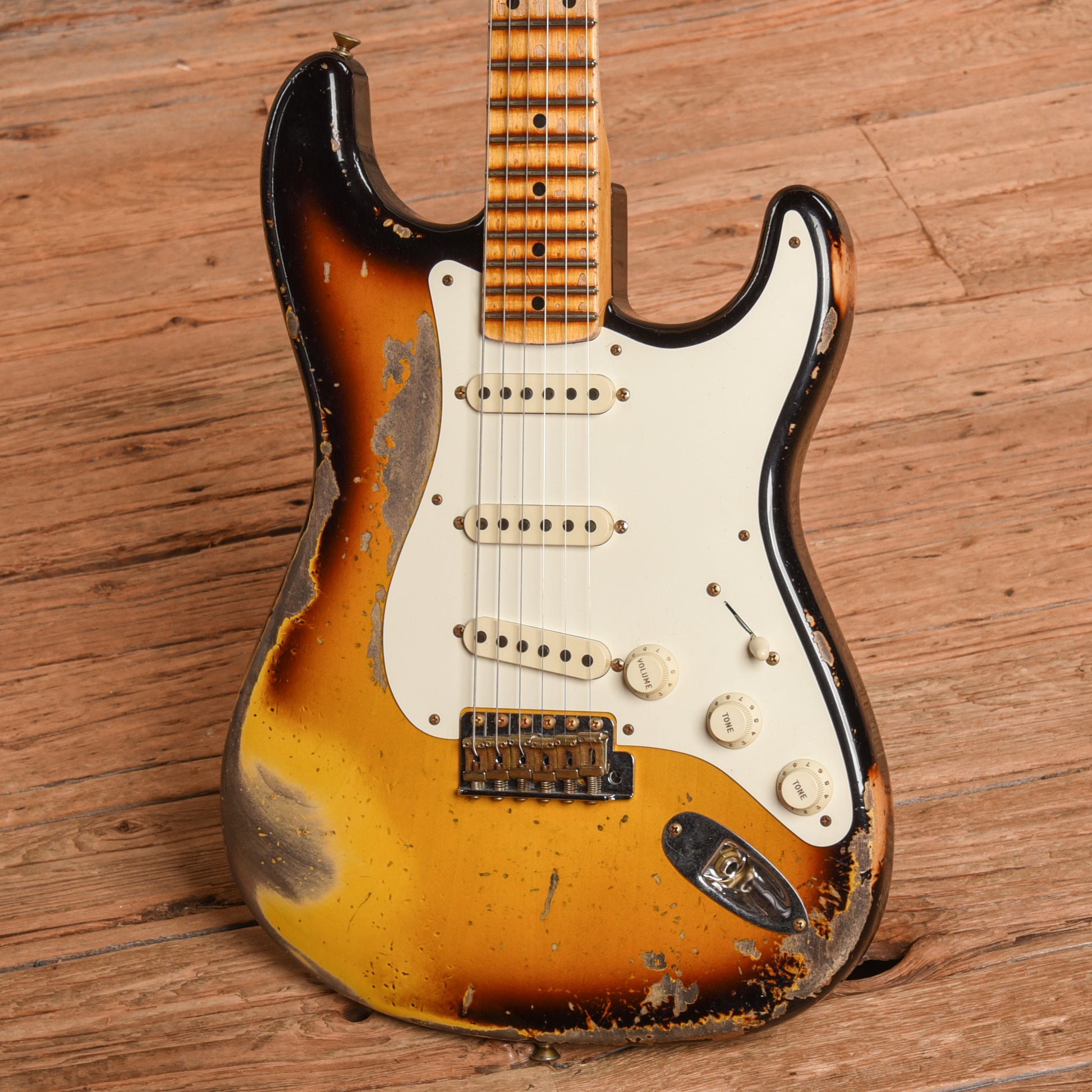 Fender Custom Shop Super Heavy Relic 1957 Stratocaster 2024, Sunburst Sunburst 2024 Electric Guitars / Solid Body