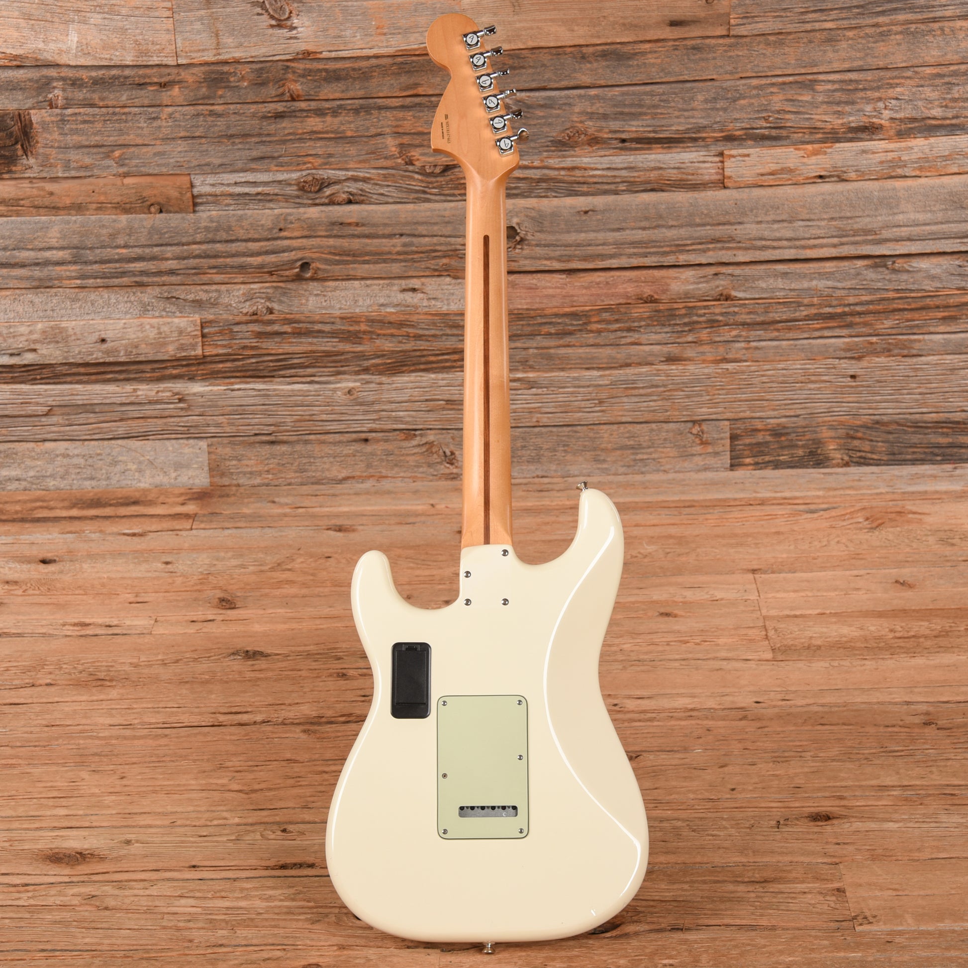 Fender Deluxe Roadhouse Stratocaster Vintage White 2018 Electric Guitars / Solid Body