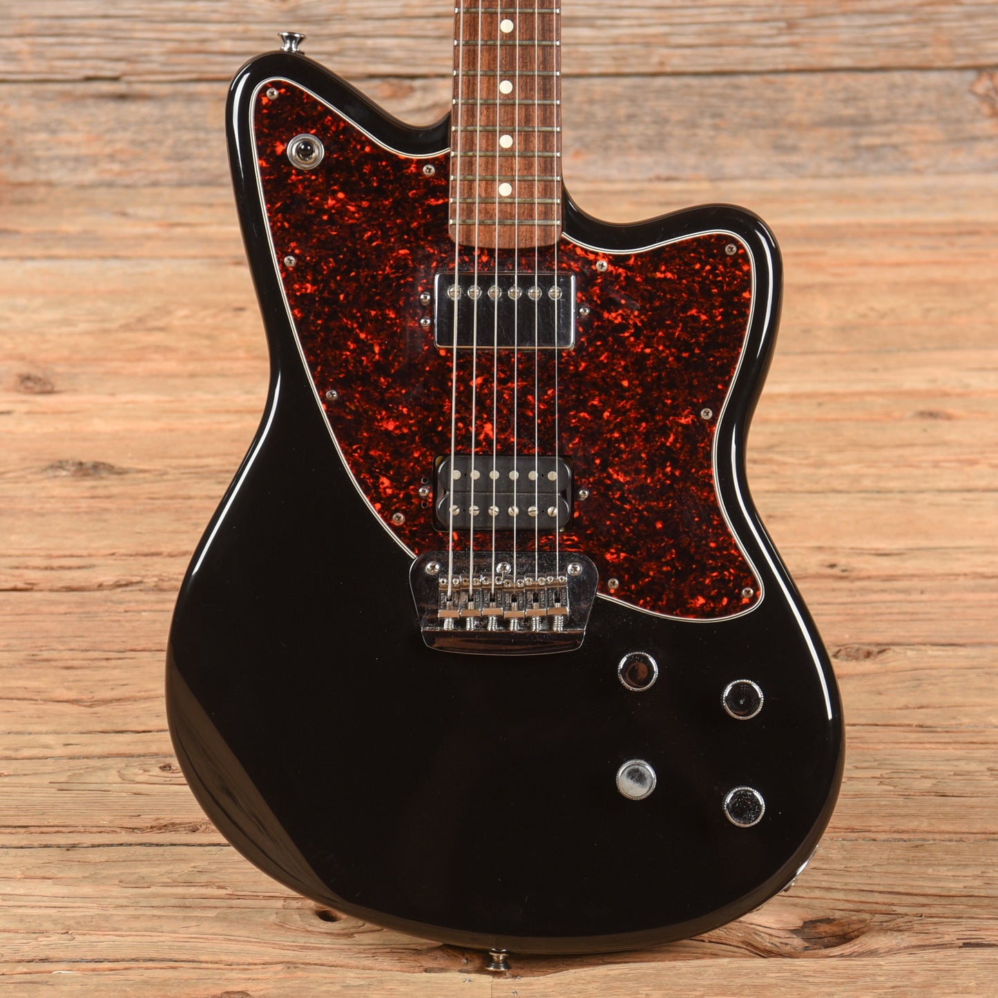 Fender Deluxe Series Toronado Black 2000 Electric Guitars / Solid Body