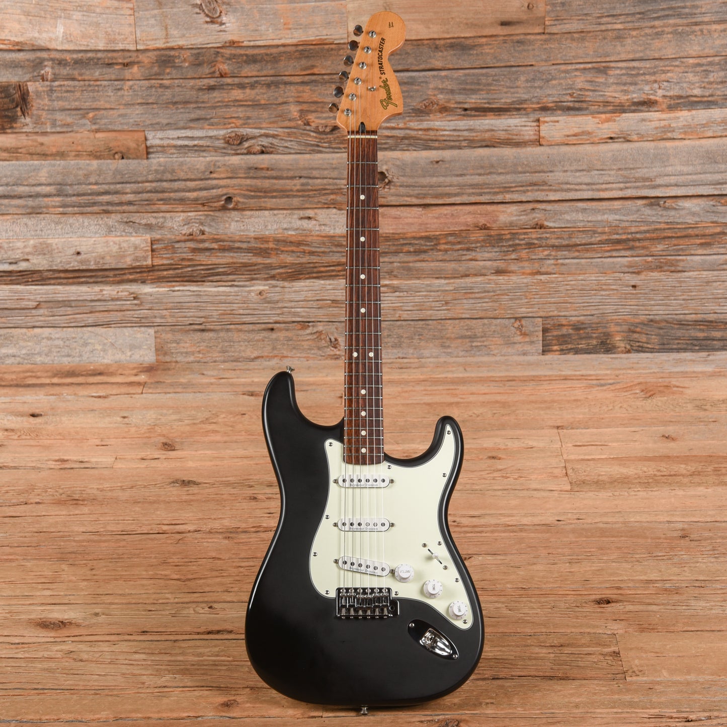 Fender Deluxe Stratocaster Flat Black 2002 Electric Guitars / Solid Body