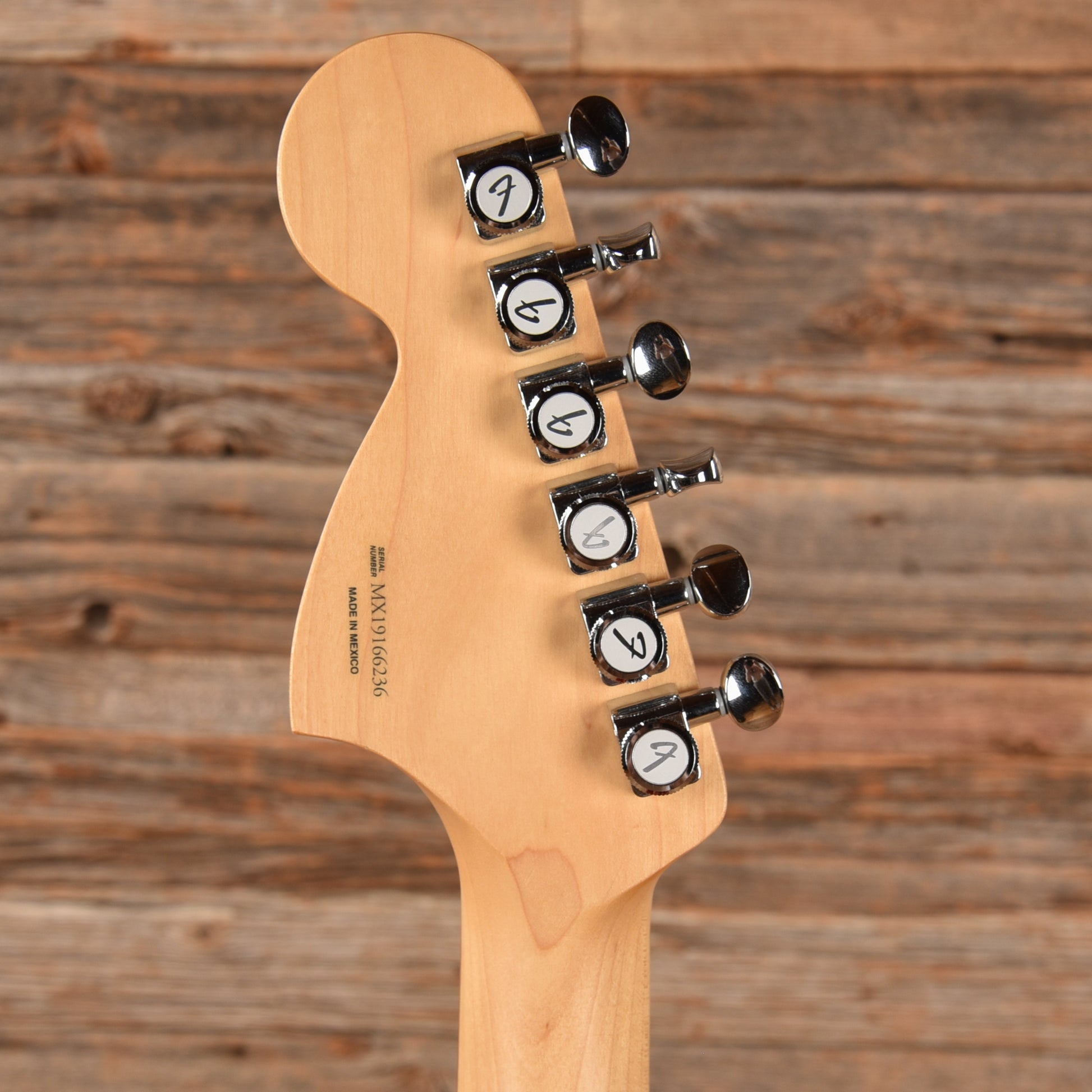 Fender Deluxe Stratocaster HSS Candy Apple Red 2019 Electric Guitars / Solid Body