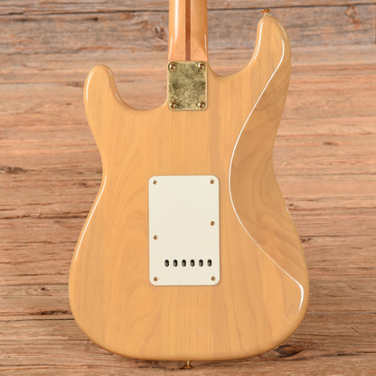 Fender Deluxe Stratocaster Natural 1998 Electric Guitars / Solid Body
