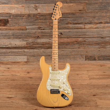 Fender Deluxe Stratocaster Vintage Blonde 2016 Electric Guitars / Solid Body