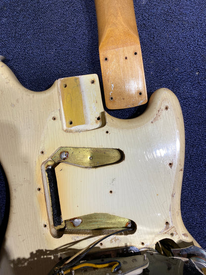 Fender Duo Sonic II Olympic White 1966 Electric Guitars / Solid Body