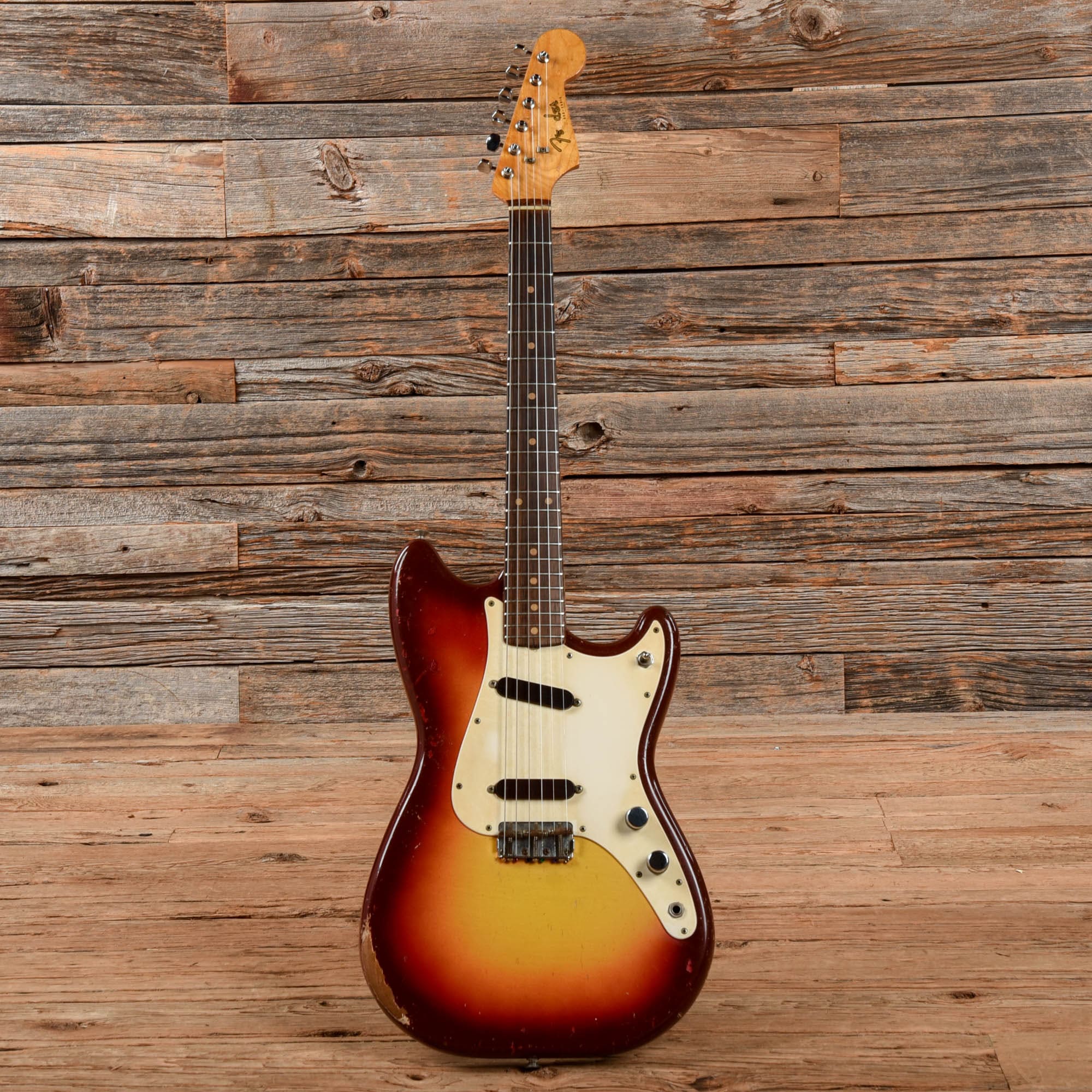 Fender Duo-Sonic Sunburst 1961 Electric Guitars / Solid Body