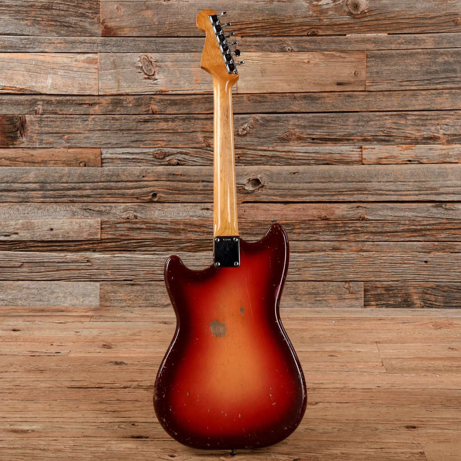 Fender Duo-Sonic Sunburst 1961 Electric Guitars / Solid Body