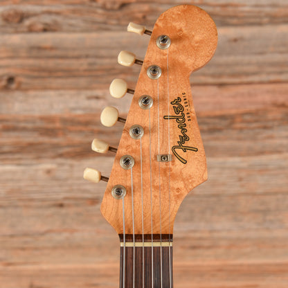 Fender Duo-Sonic Sunburst 1963 Electric Guitars / Solid Body