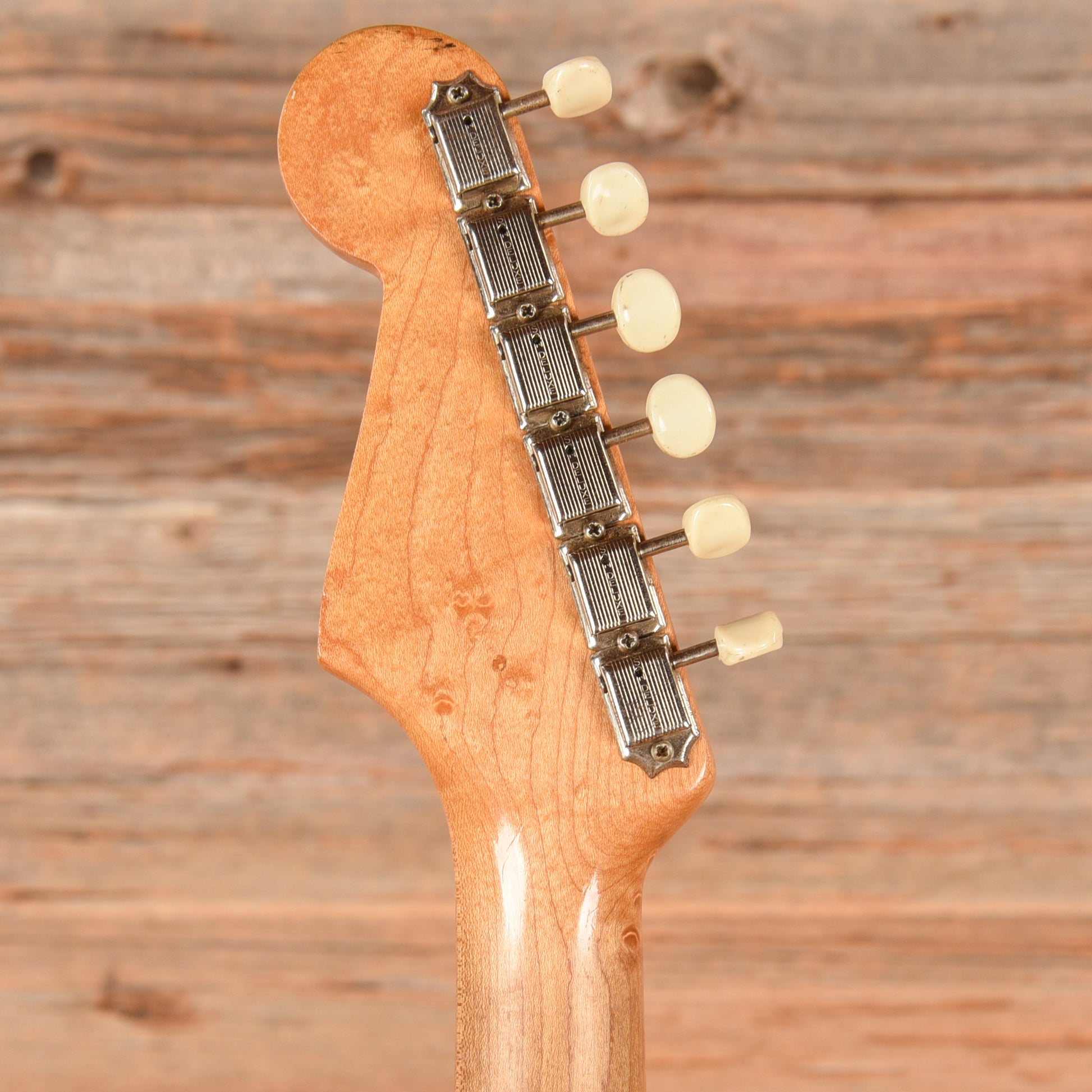 Fender Duo-Sonic Sunburst 1963 Electric Guitars / Solid Body