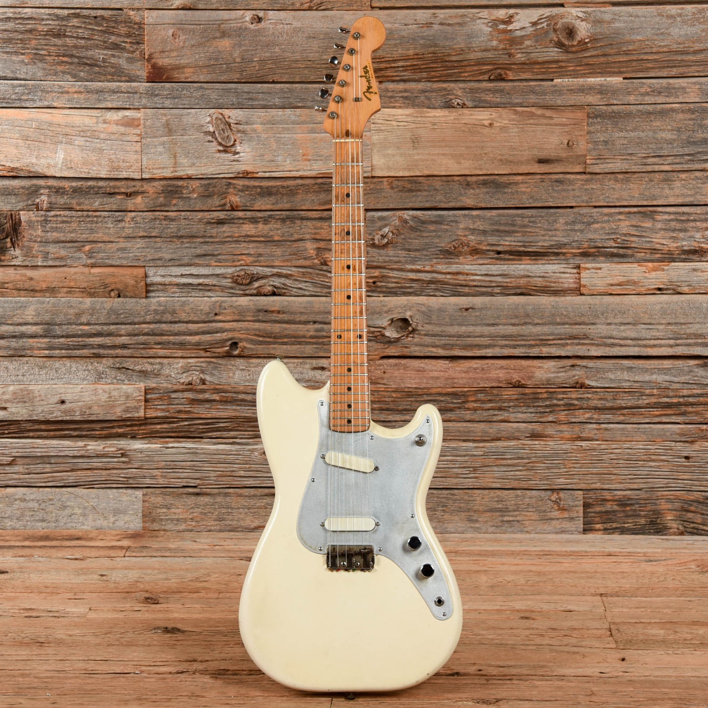 Fender Duo-Sonic White Refin 1957 Electric Guitars / Solid Body