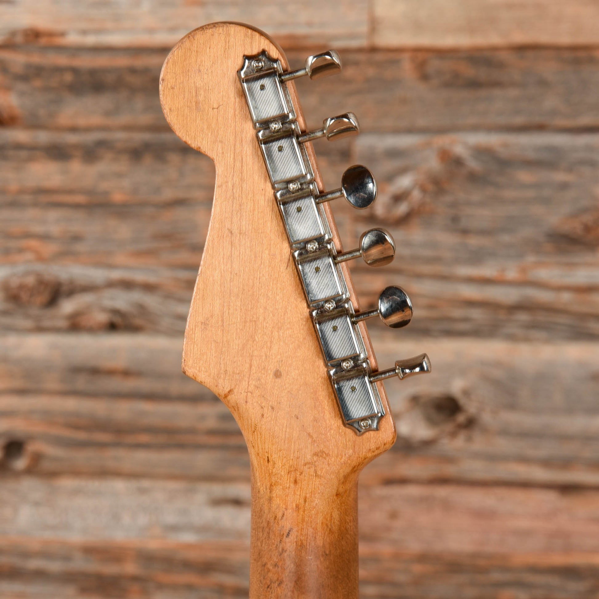 Fender Duo-Sonic White Refin 1957 Electric Guitars / Solid Body