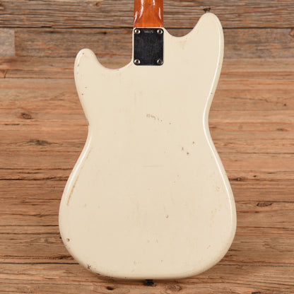 Fender Duo Sonic White Refin 1963 Electric Guitars / Solid Body