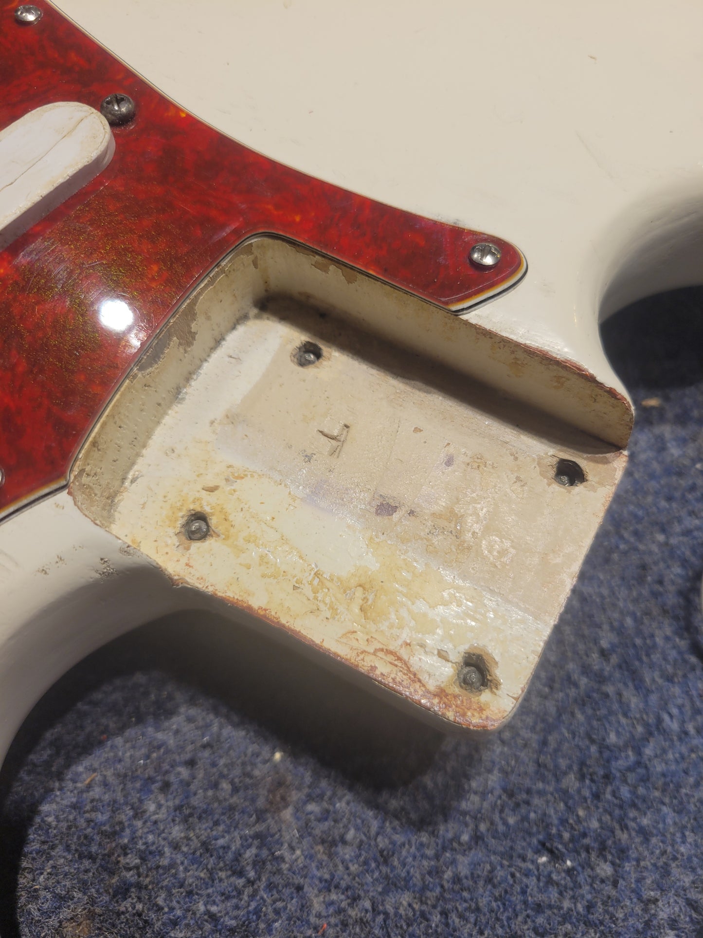 Fender Duo Sonic White Refin 1963 Electric Guitars / Solid Body