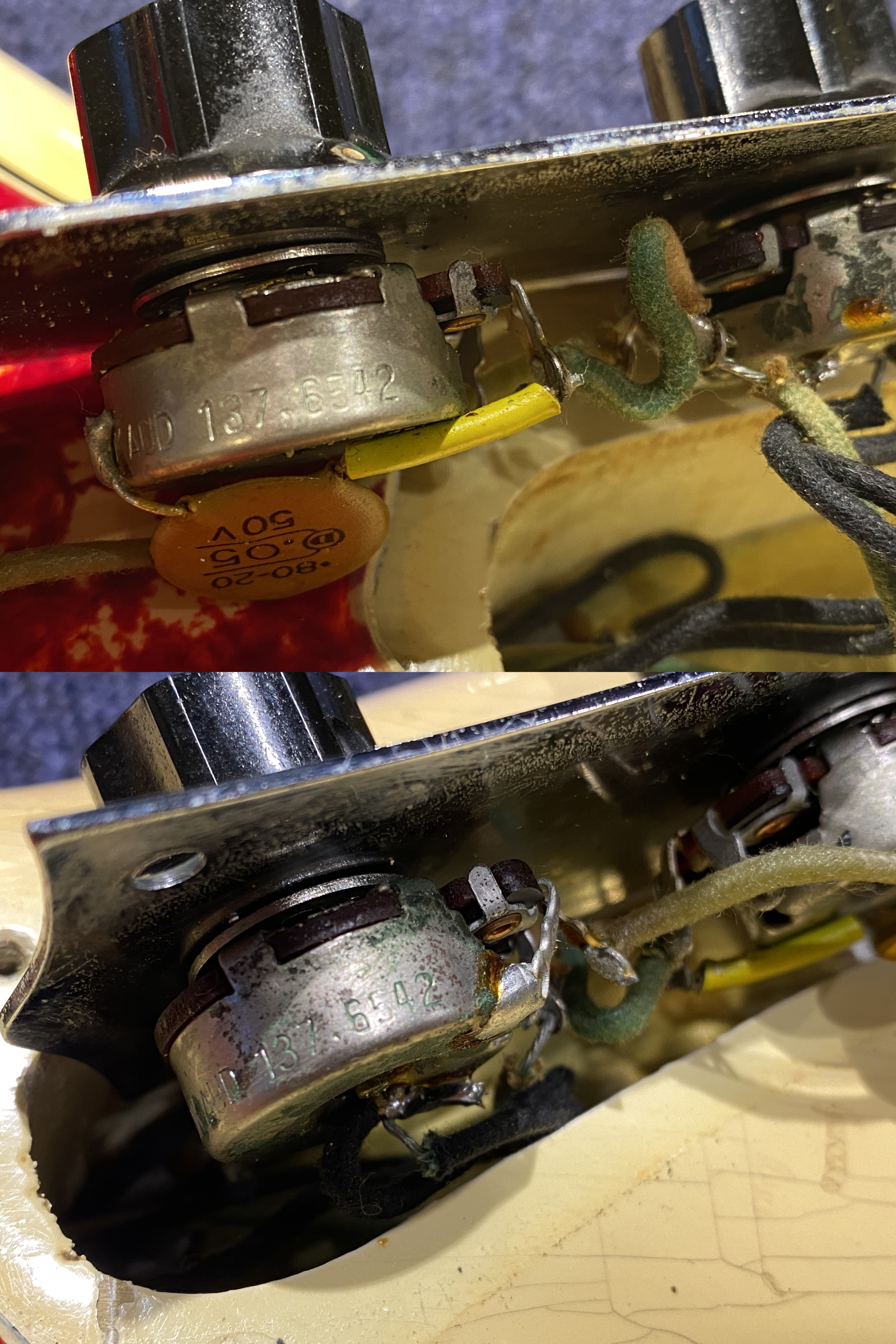 Fender Duosonic II Blonde 1966 Electric Guitars / Solid Body