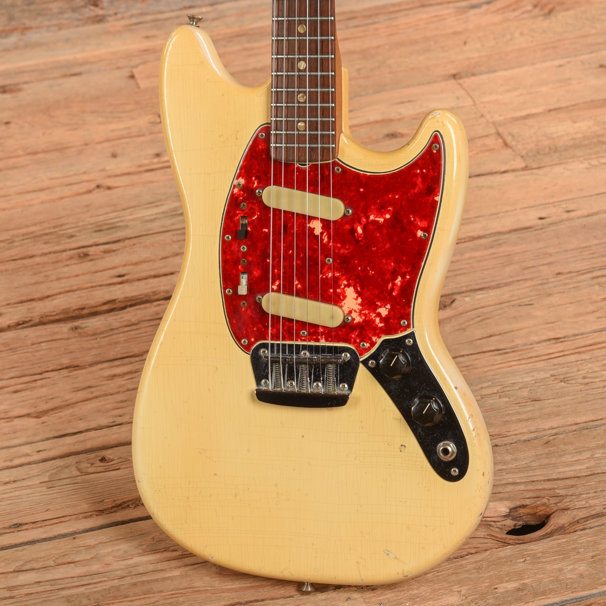 Fender Duosonic II Blonde 1966 Electric Guitars / Solid Body