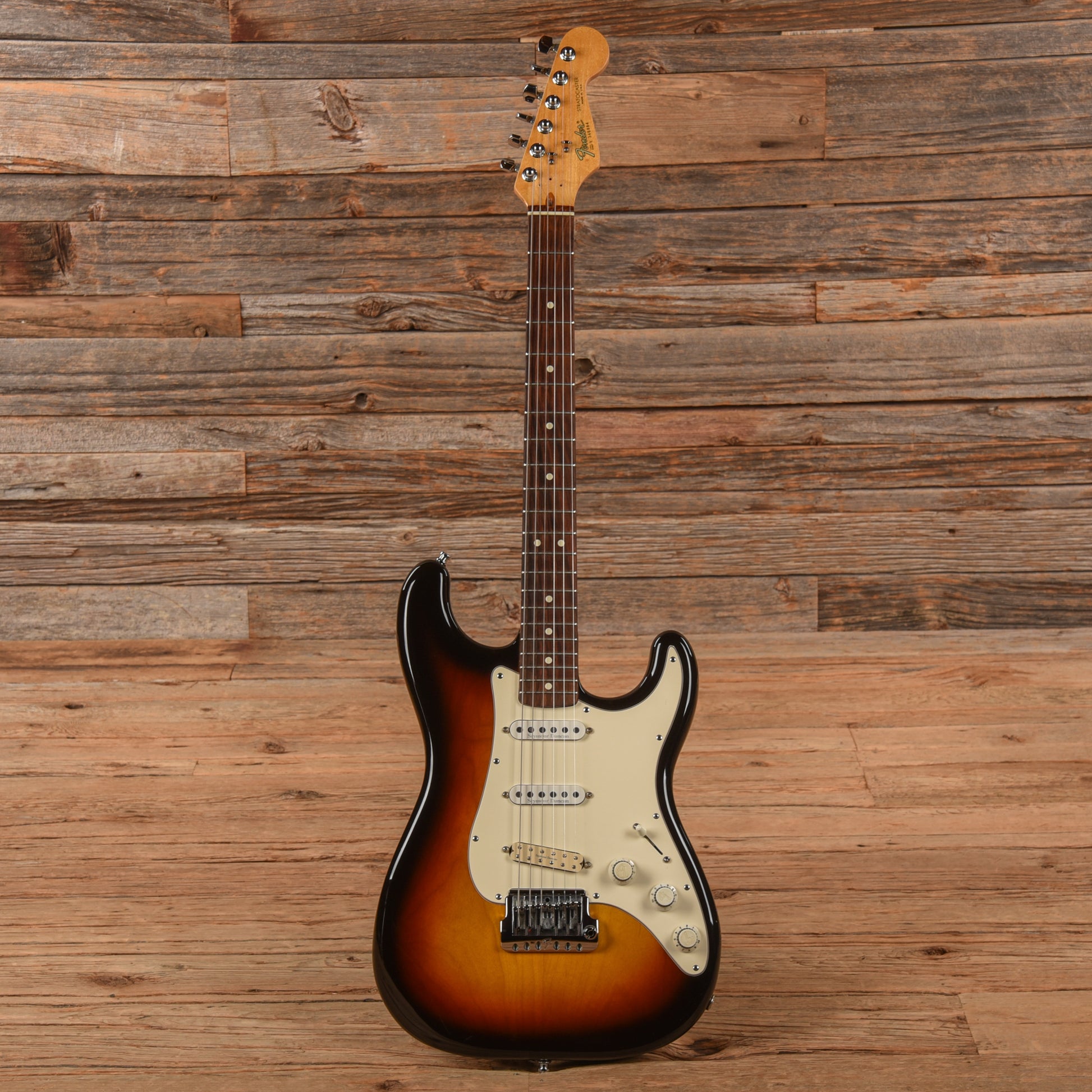 Fender Elite Stratocaster Sunburst 1983 Electric Guitars / Solid Body