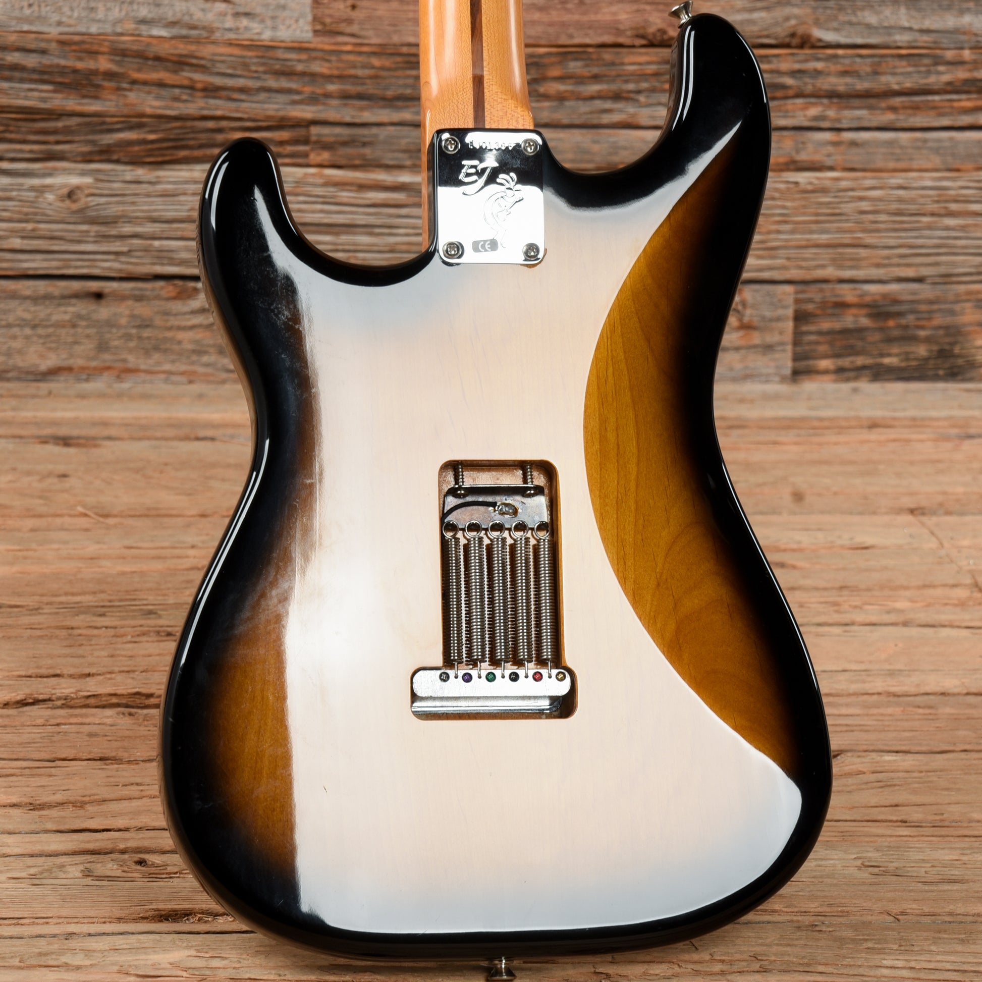 Fender Eric Johnson Stratocaster 2-Color Sunburst 2005 Electric Guitars / Solid Body