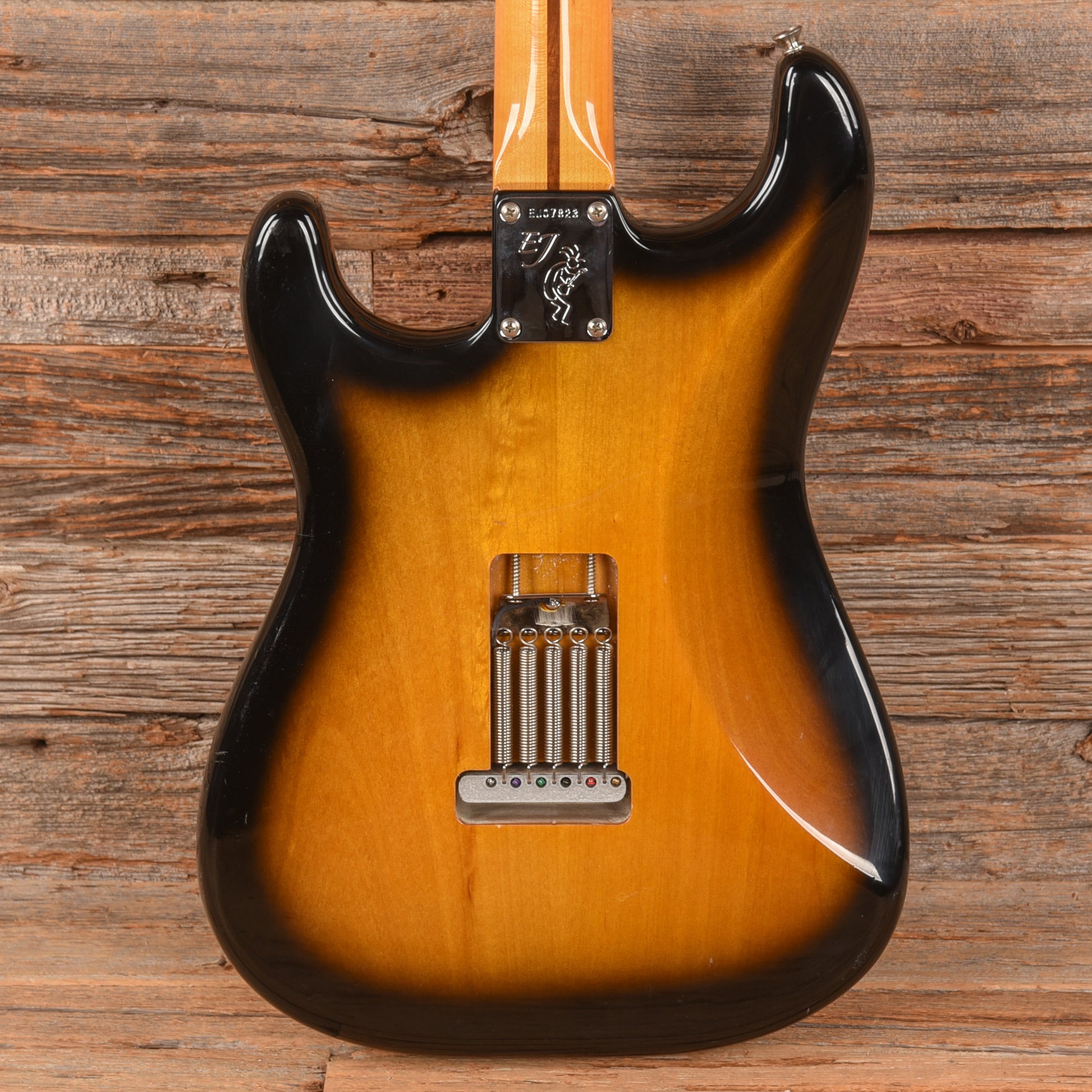 Fender Eric Johnson Stratocaster 2-Tone Sunburst 2006 Electric Guitars / Solid Body