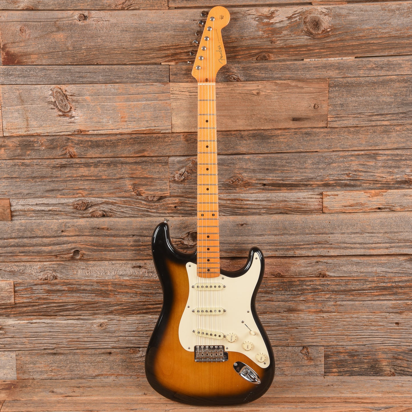 Fender Eric Johnson Stratocaster 2-Tone Sunburst 2006 Electric Guitars / Solid Body