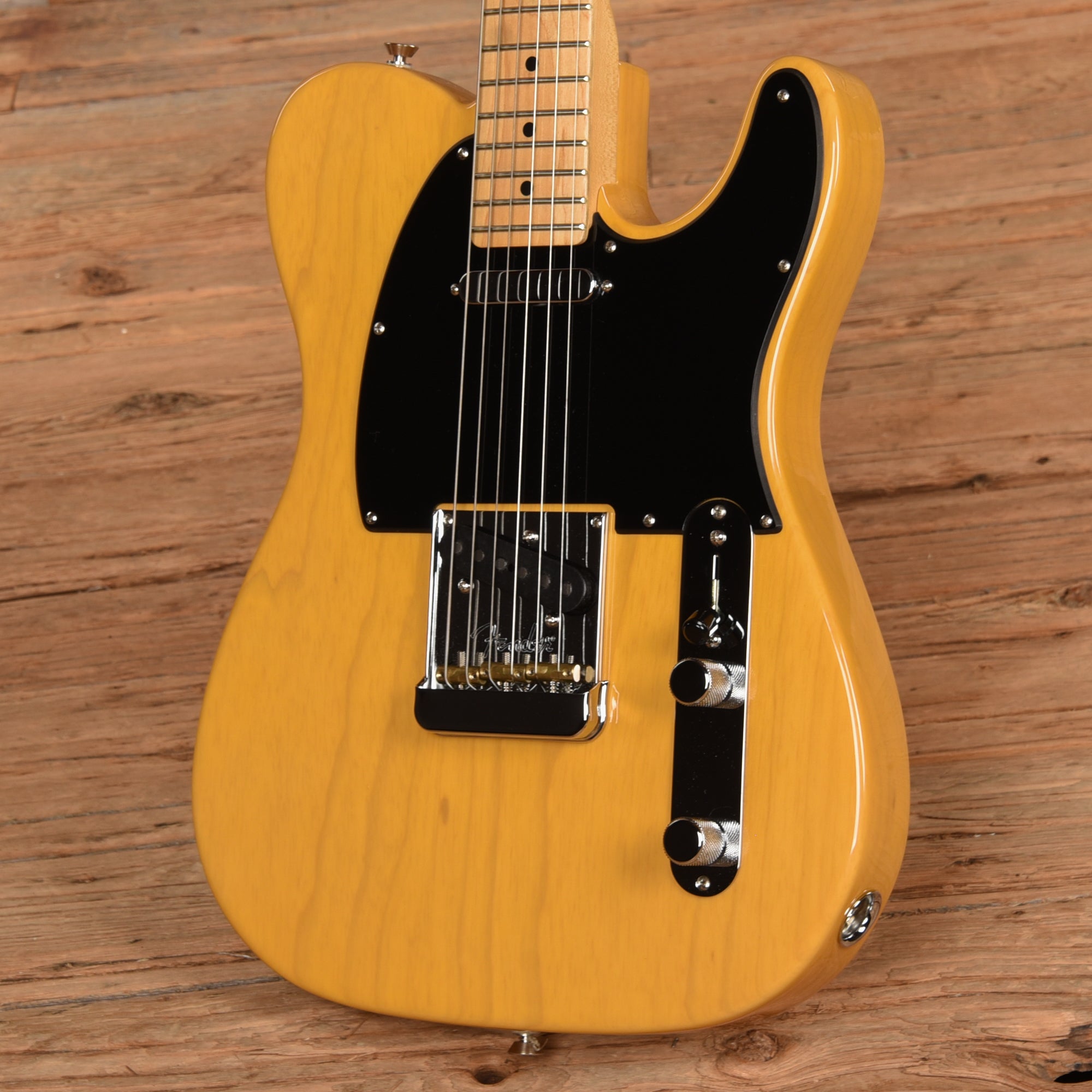 Fender Fender American Professional Series Telecaster Butterscotch Blonde 2017 Electric Guitars / Solid Body