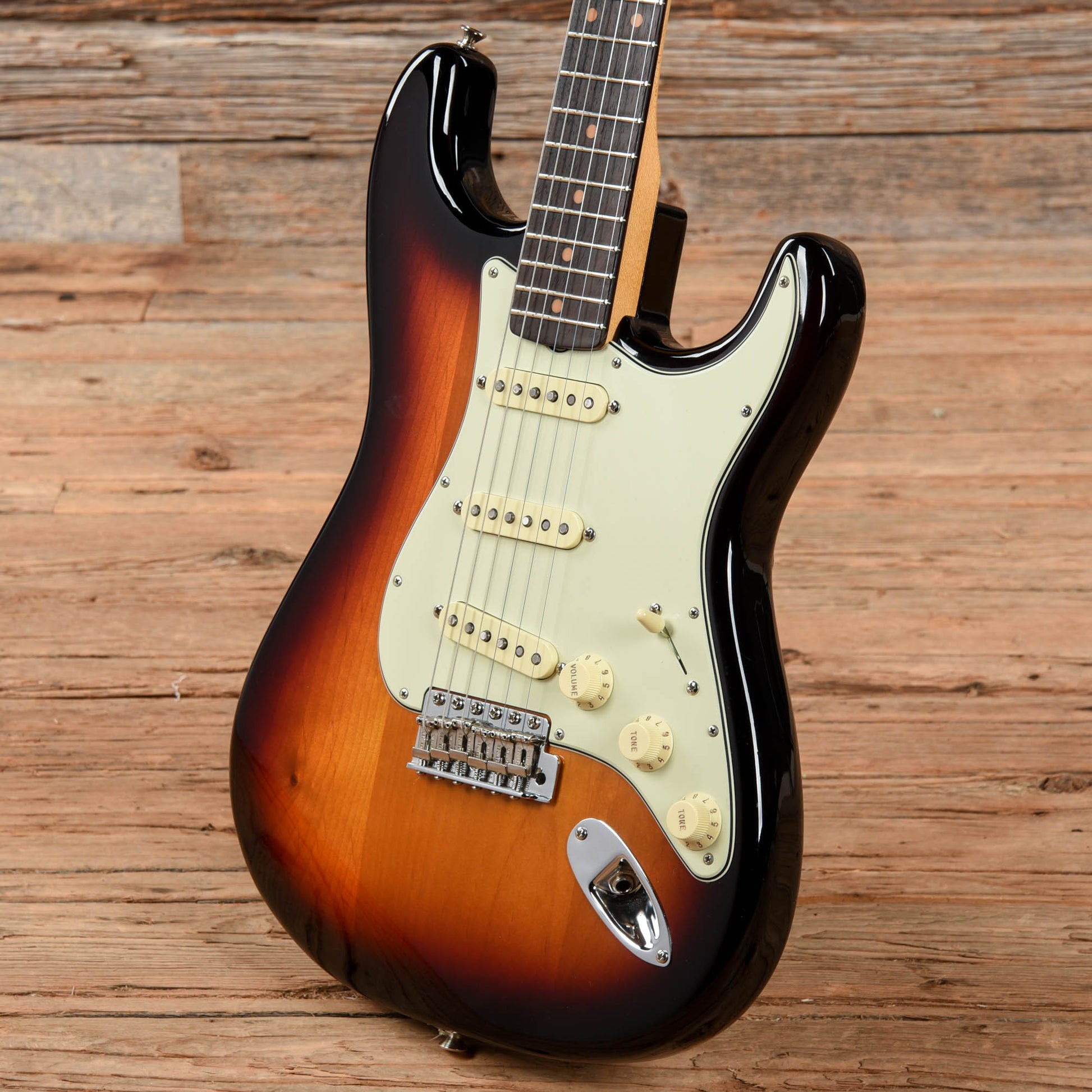 Fender FSR 1962 Thin Skin Stratocaster Sunburst 2019 Electric Guitars / Solid Body