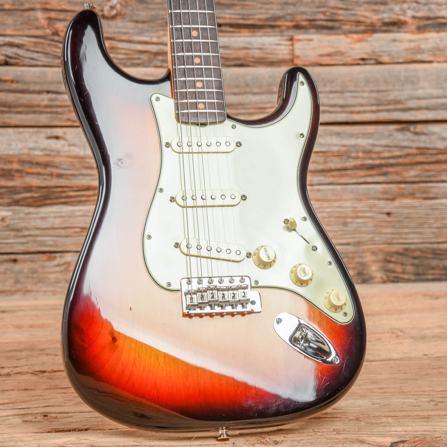 Fender FSR 1962 Thin Skin Stratocaster Sunburst 2019 Electric Guitars / Solid Body