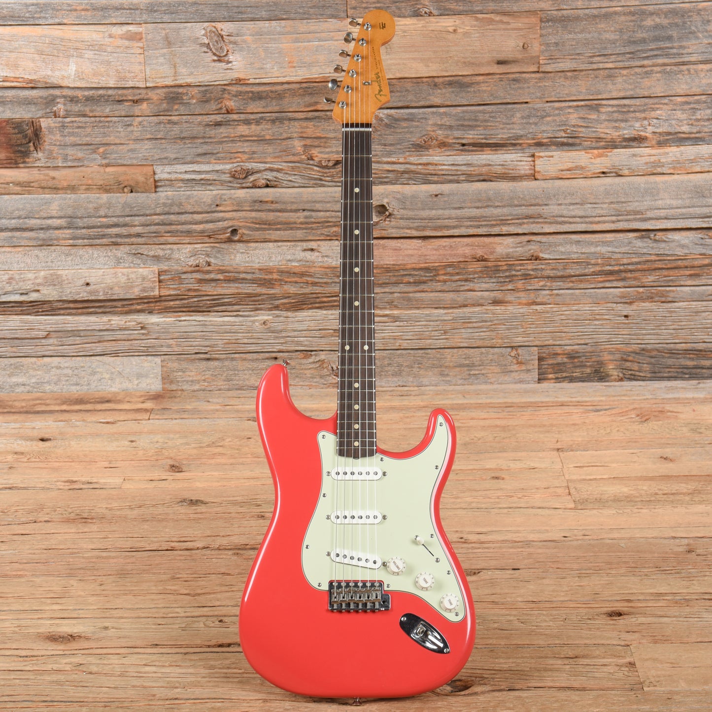 Fender FSR Andertons Exclusive 60th Anniversary Roadworn Stratocaster Fiesta Red 2024 Electric Guitars / Solid Body