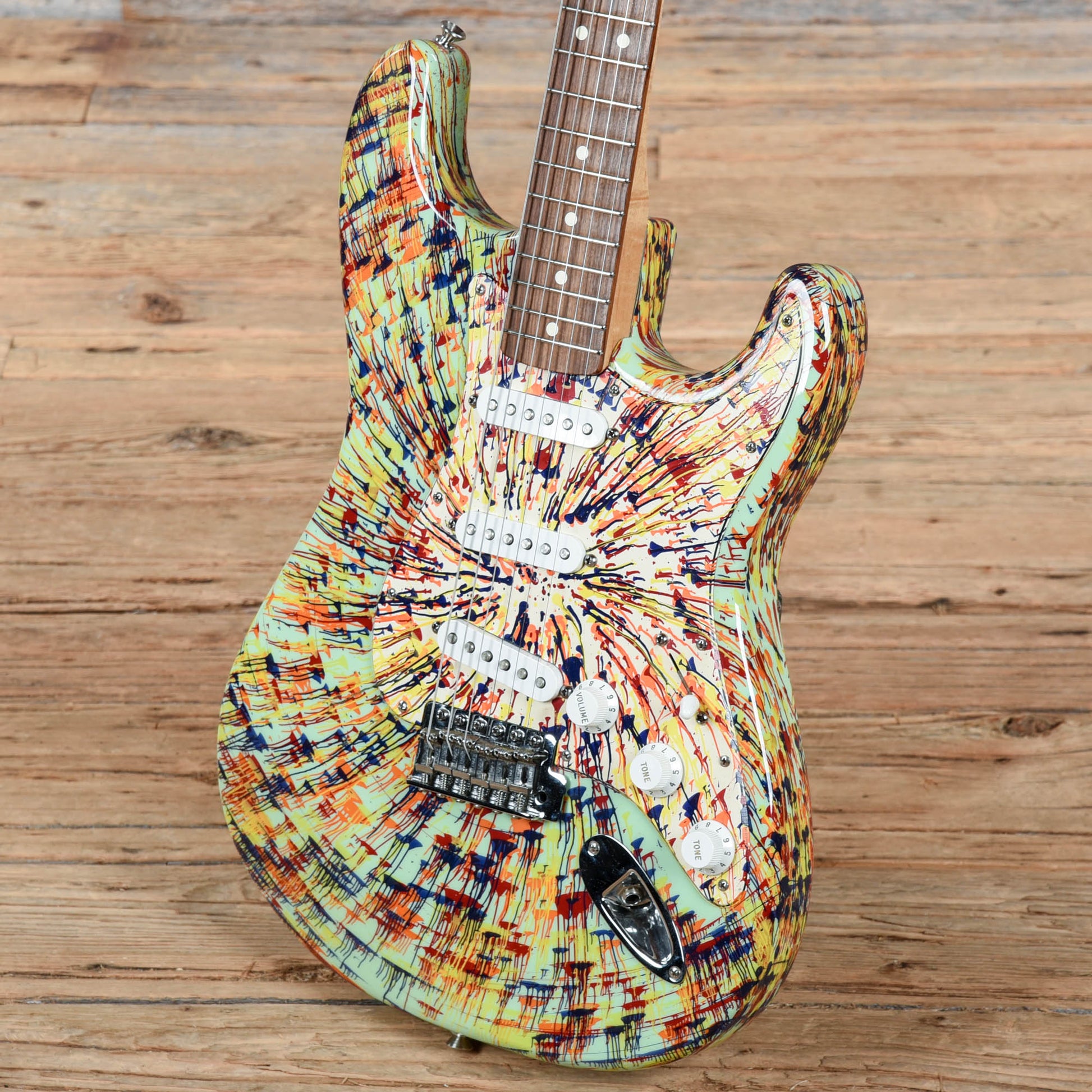 Fender FSR "Splattercaster" Standard Stratocaster Splatter Finish 2003 Electric Guitars / Solid Body