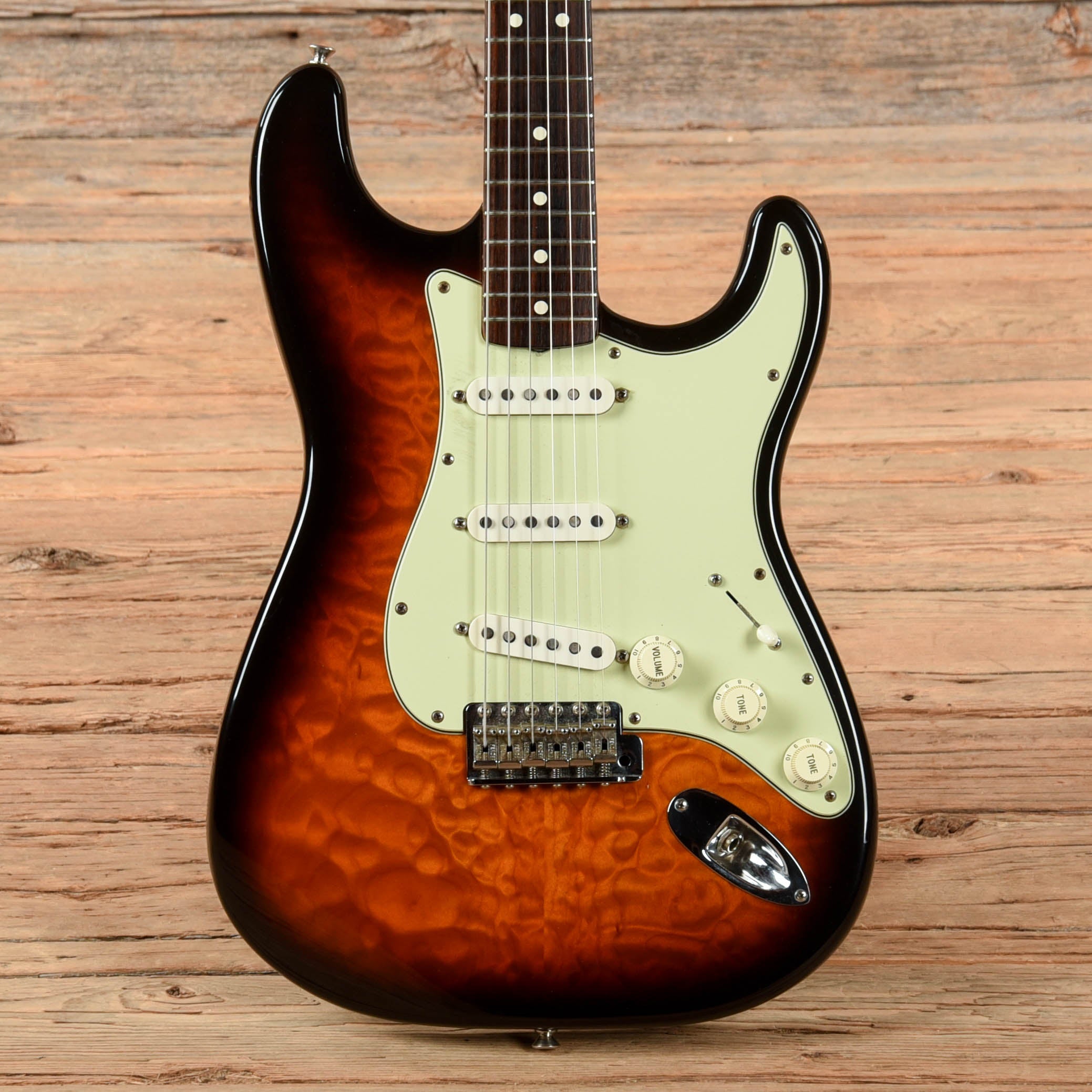 Fender GC 30th Anniversary Stratocaster Sunburst 1994 Electric Guitars / Solid Body