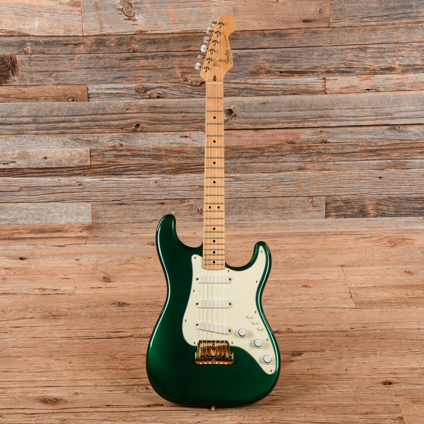 Fender Gold Elite Stratocaster Candy Apple Green 1983 Electric Guitars / Solid Body