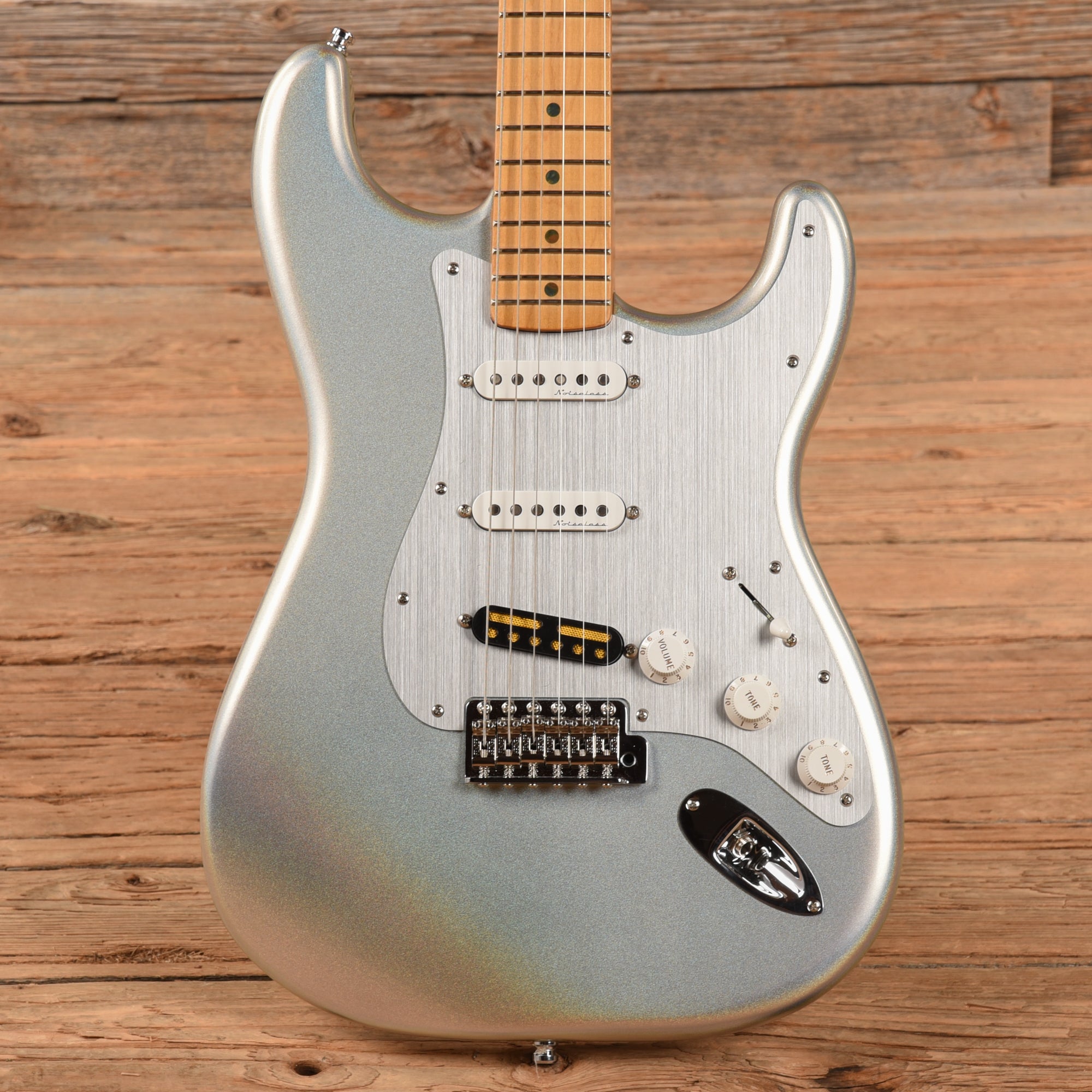 Fender H.E.R. Signature Stratocaster Chrome Glow 2014 Electric Guitars / Solid Body