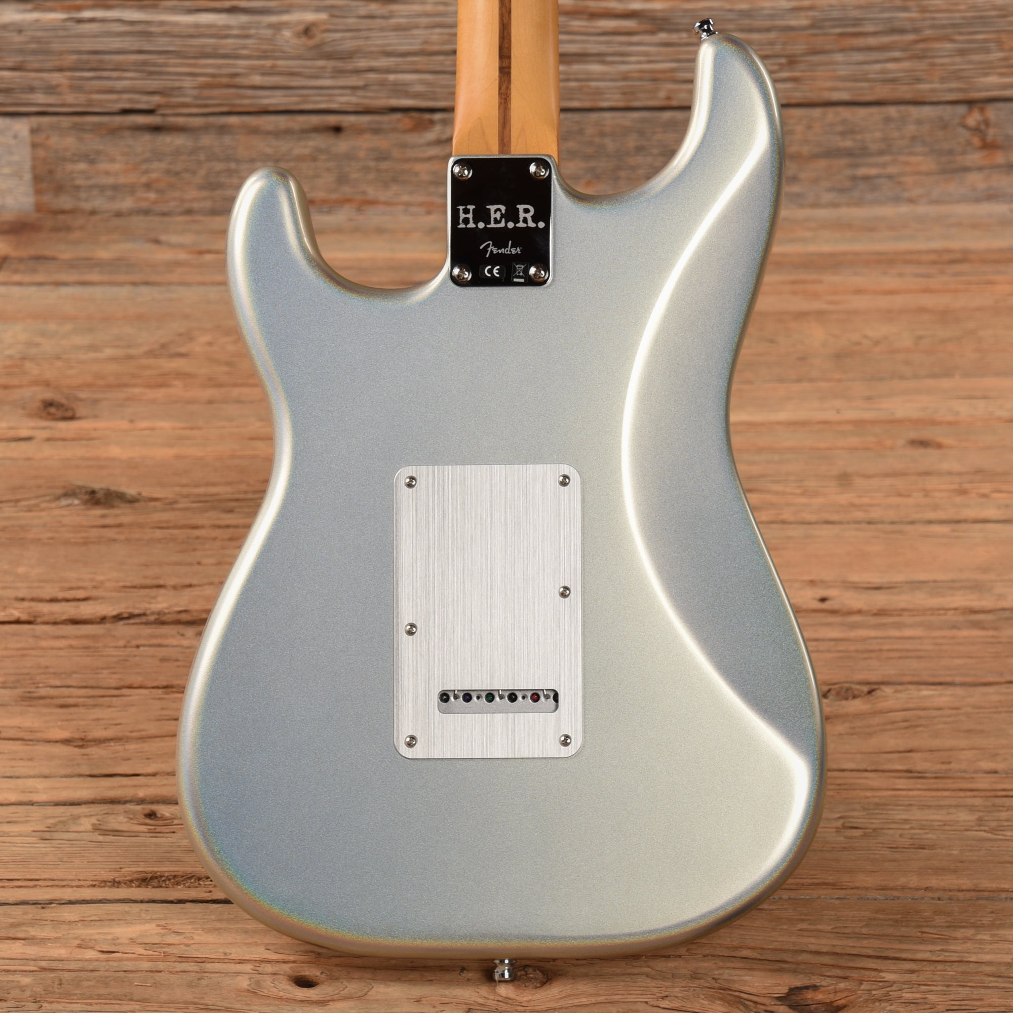 Fender H.E.R. Signature Stratocaster Chrome Glow 2014 Electric Guitars / Solid Body