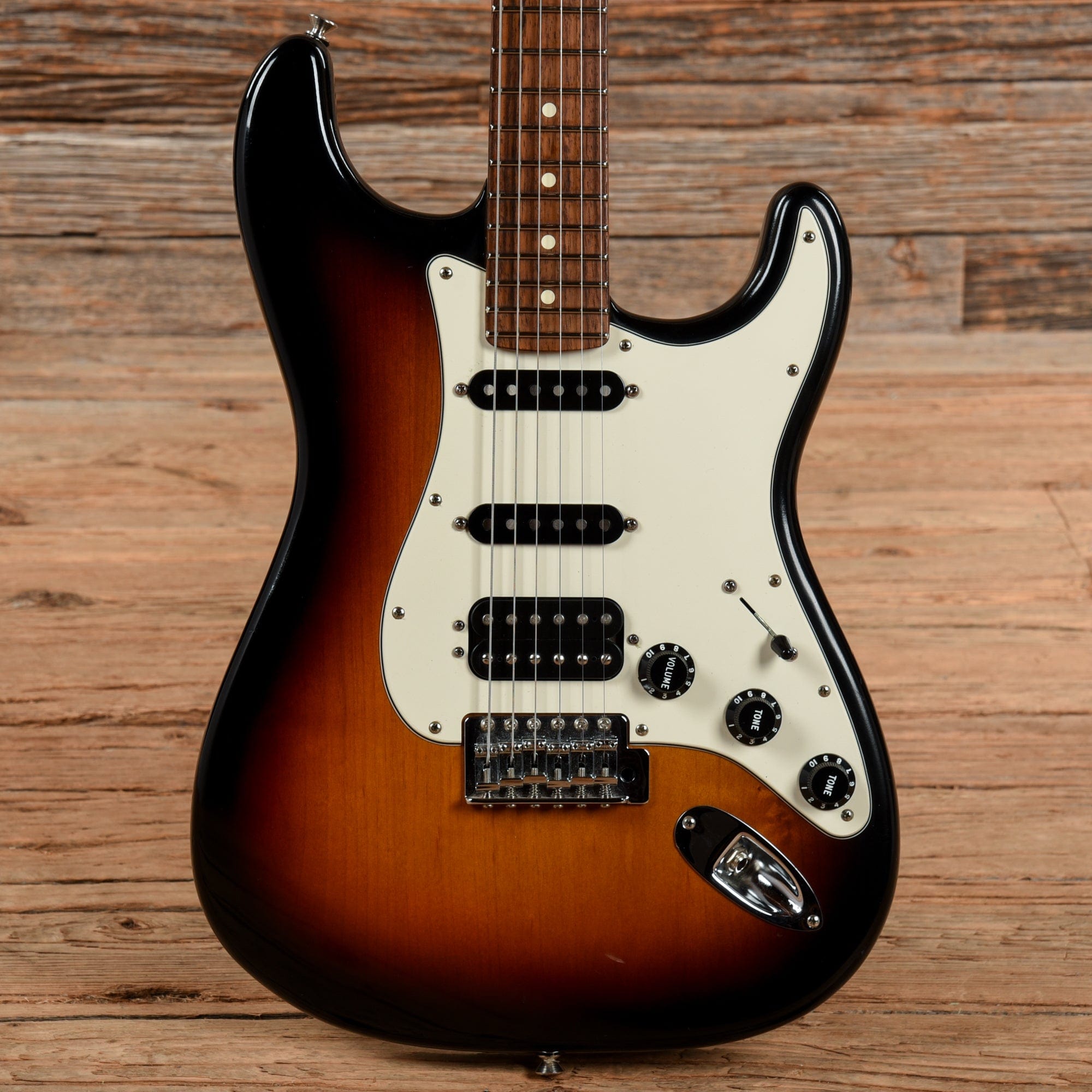 Fender Highway One Stratocaster HSS Sunburst 2007 Chicago Music Exchange