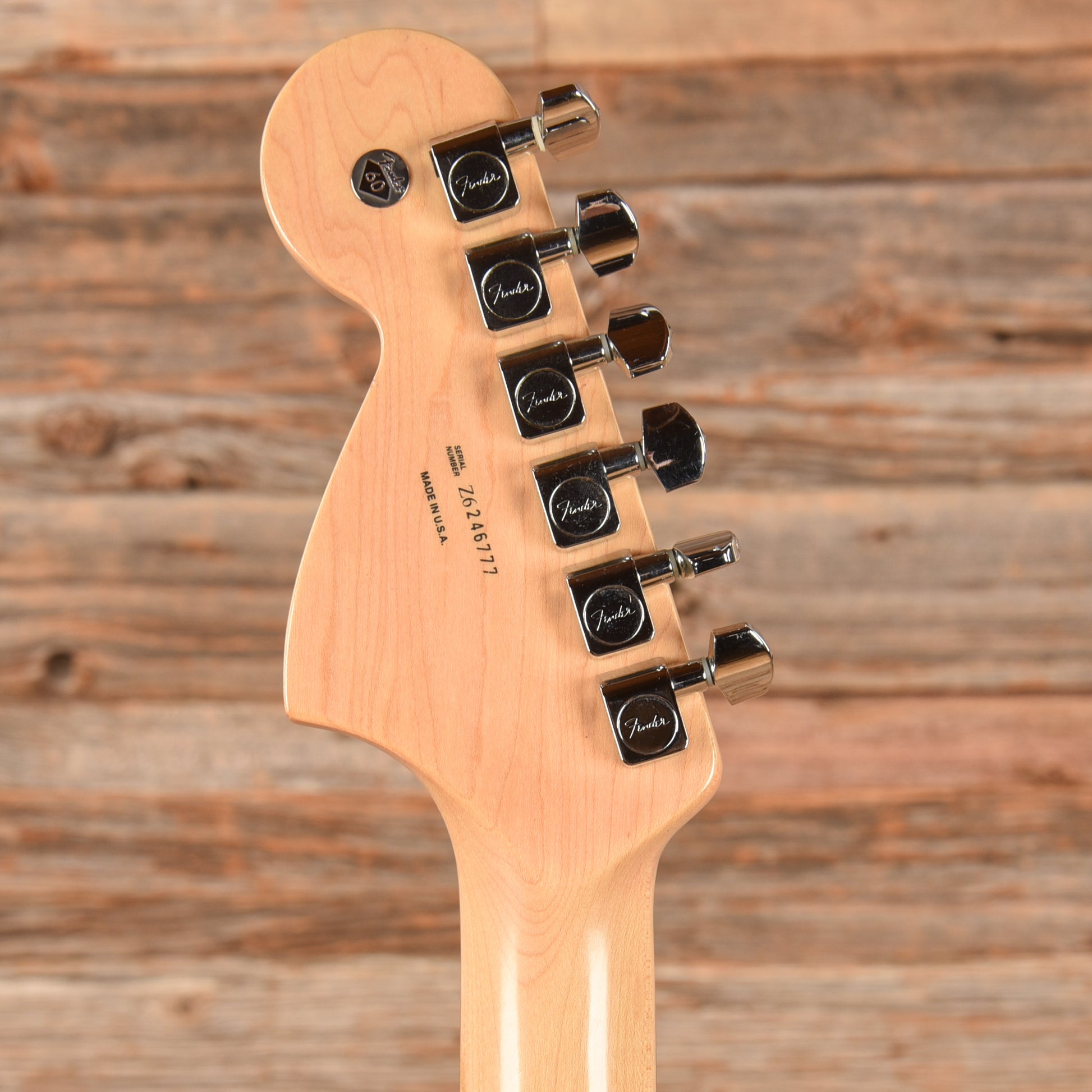 Fender Highway One Stratocaster Sunburst 2006 Electric Guitars / Solid Body