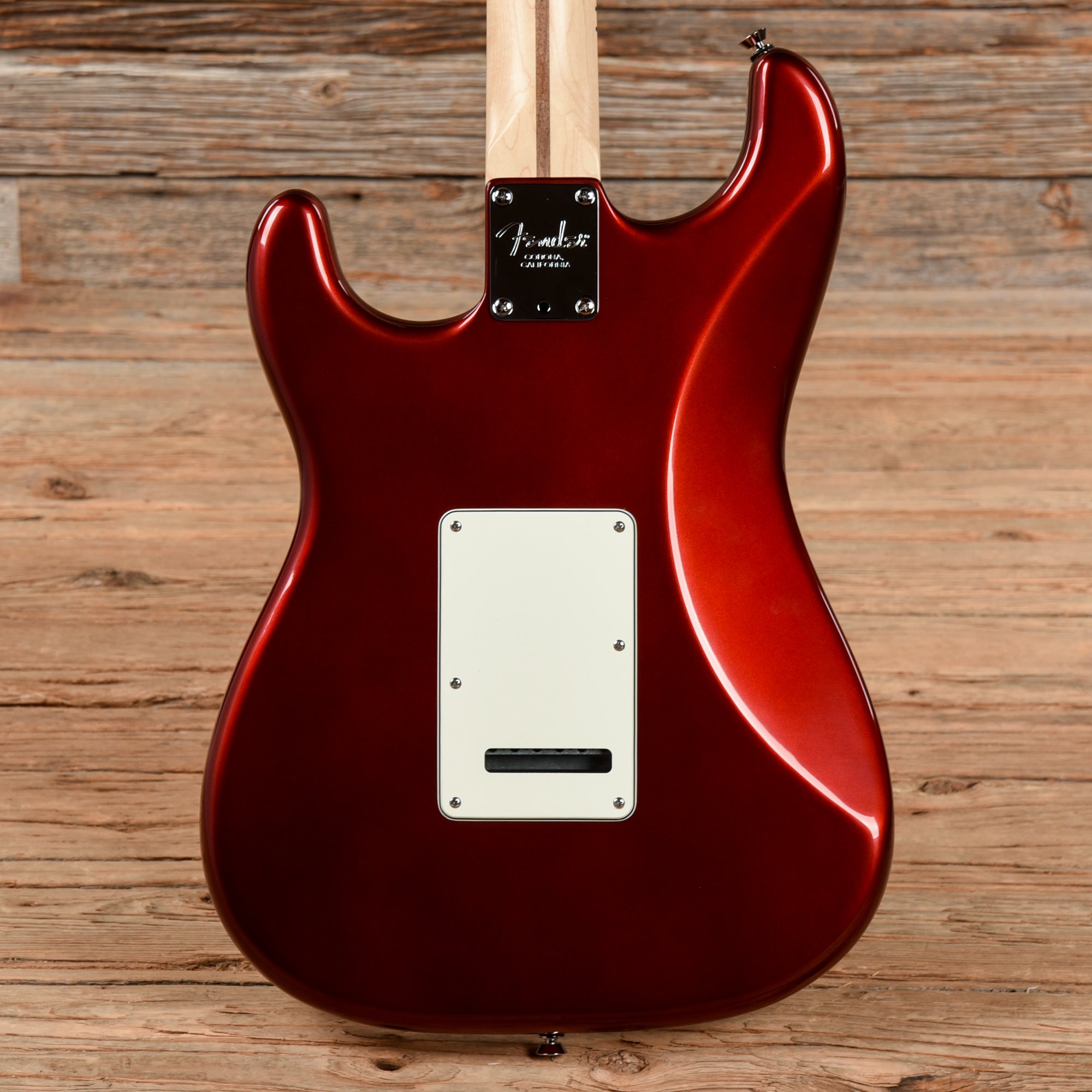 Fender Highway One Stratocaster Wine 2008 Electric Guitars / Solid Body