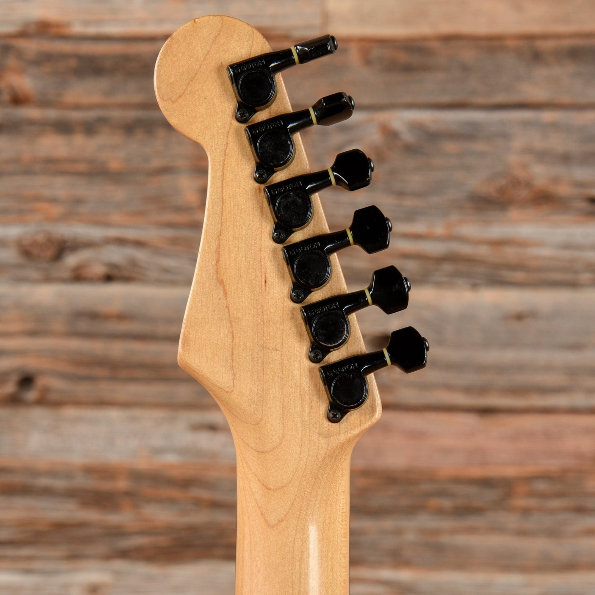 Fender HM Stratocaster White Chicago Music Exchange