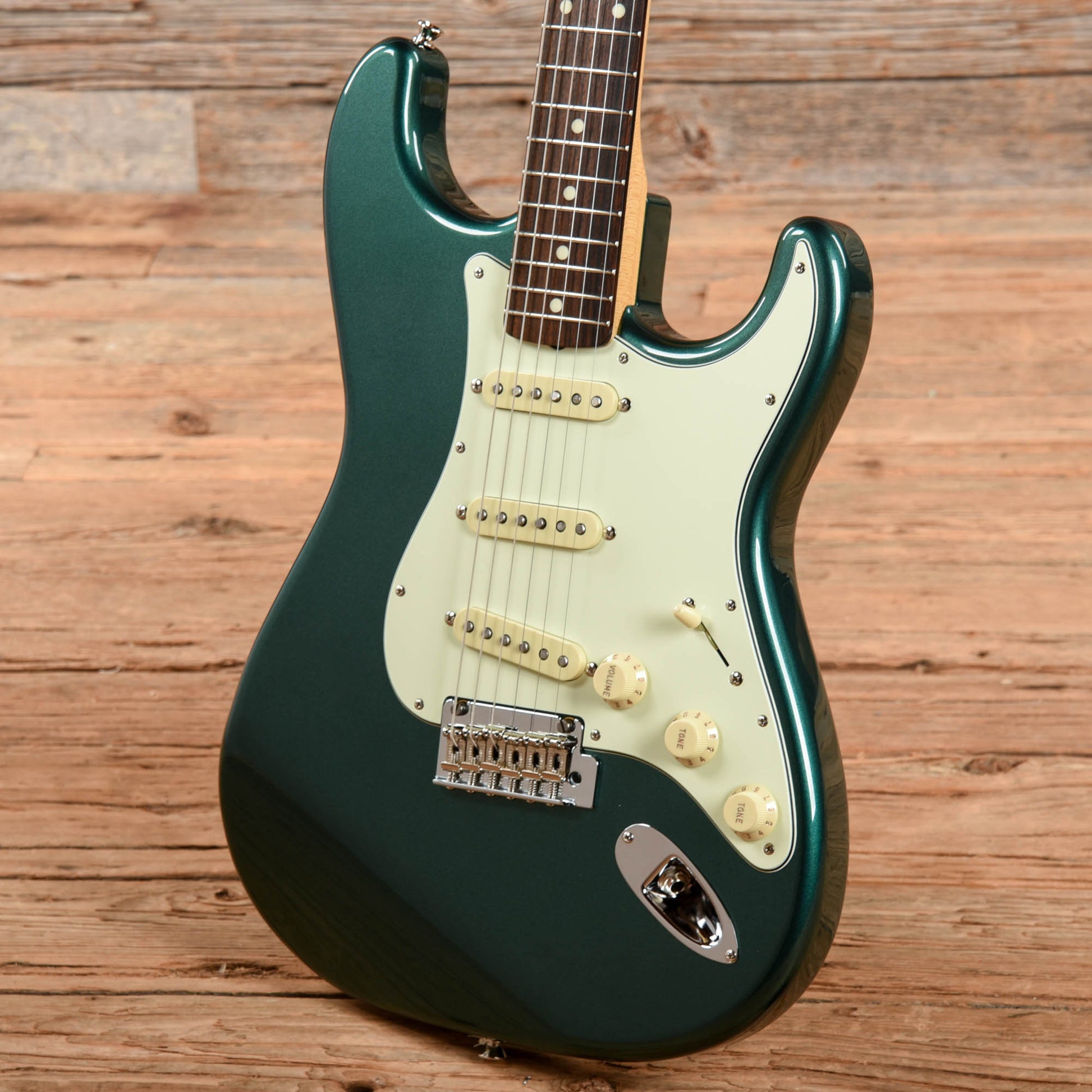 Fender Hybrid 60s Stratocaster Sherwood Green 2019 Electric Guitars / Solid Body