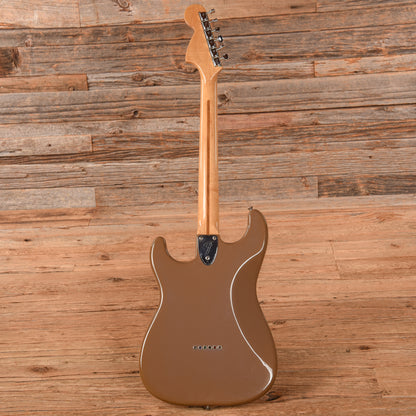Fender International Series Stratocaster Hardtail Sahara Toupe 1981 Electric Guitars / Solid Body