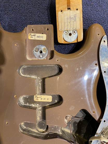 Fender International Series Stratocaster Hardtail Sahara Toupe 1981 Electric Guitars / Solid Body