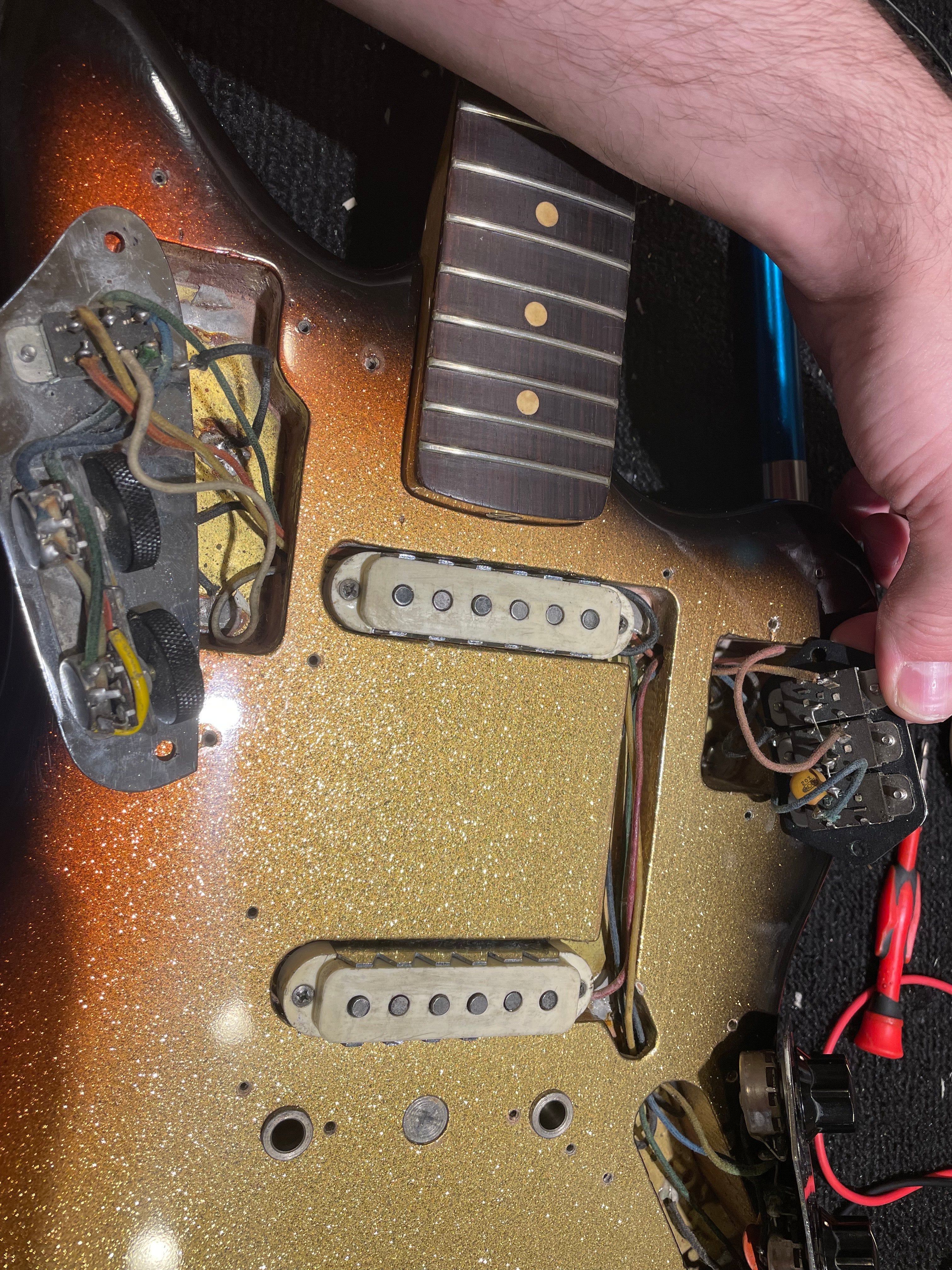 Fender Jaguar Golden Sunburst Metallic Refin 1964 Electric Guitars / Solid Body