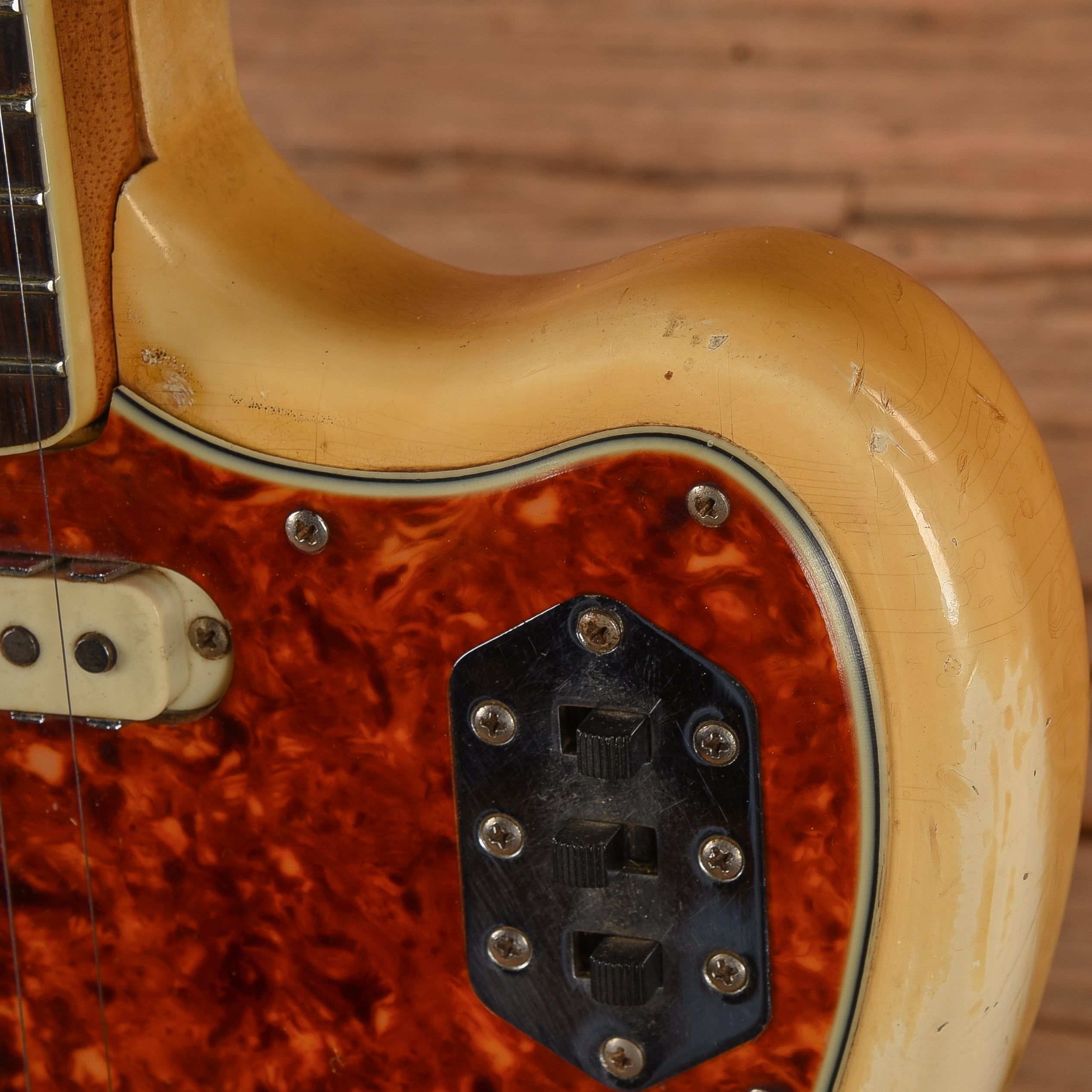 Fender Jaguar Olympic White 1965 Electric Guitars / Solid Body