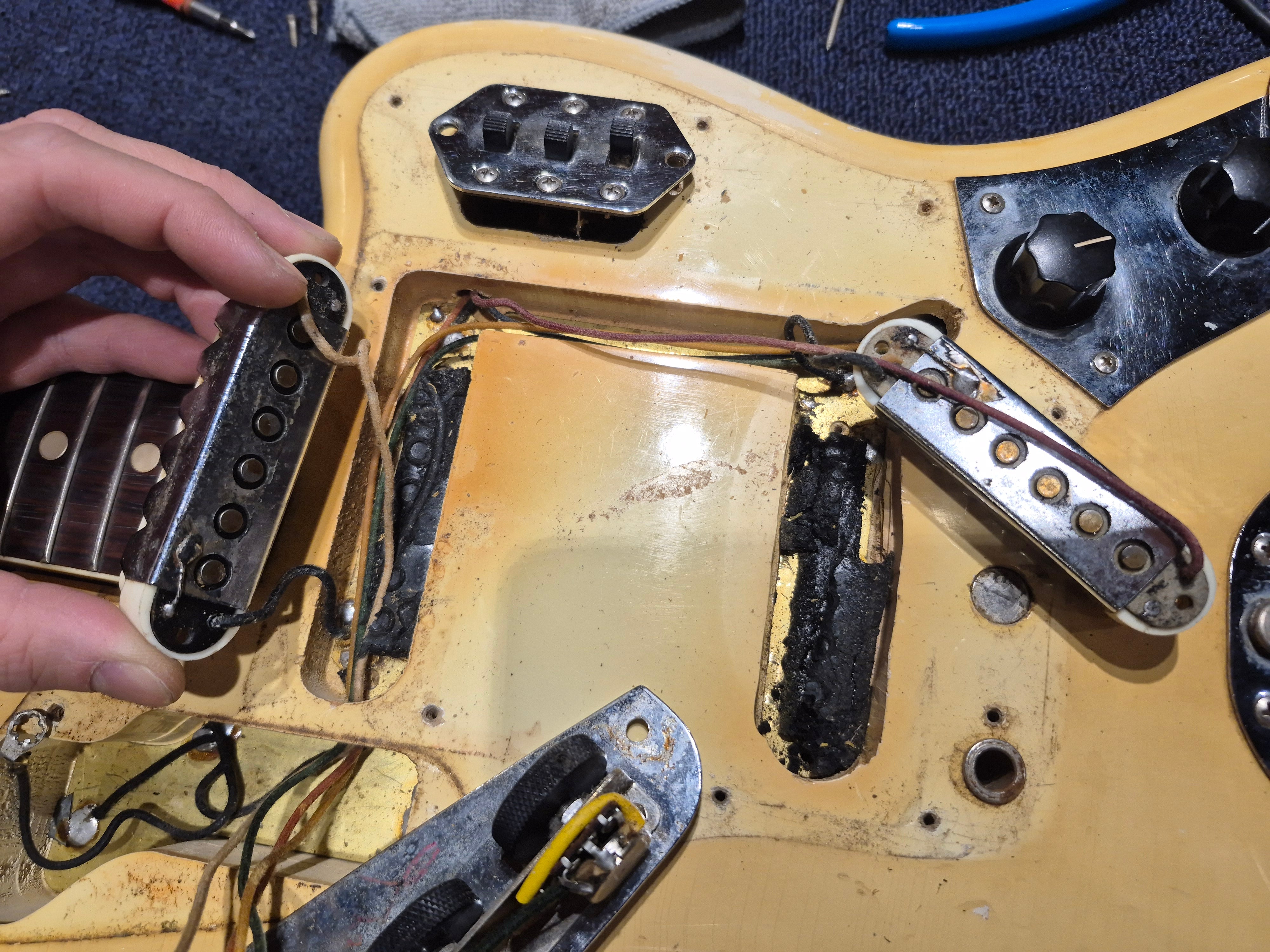 Fender Jaguar Olympic White 1965 Electric Guitars / Solid Body
