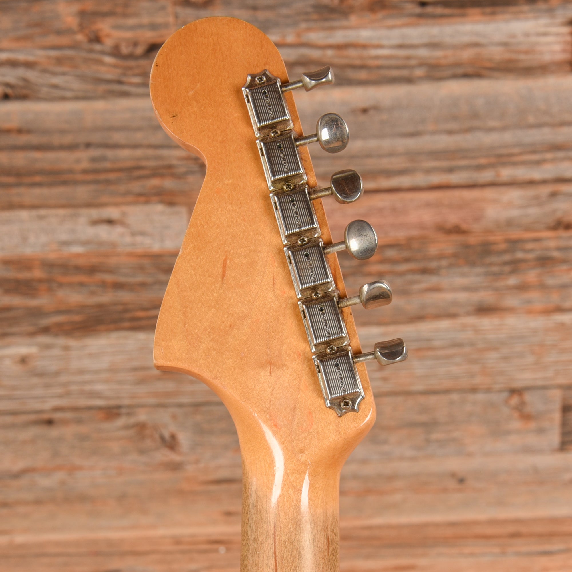 Fender Jaguar Sunburst 1964 Electric Guitars / Solid Body