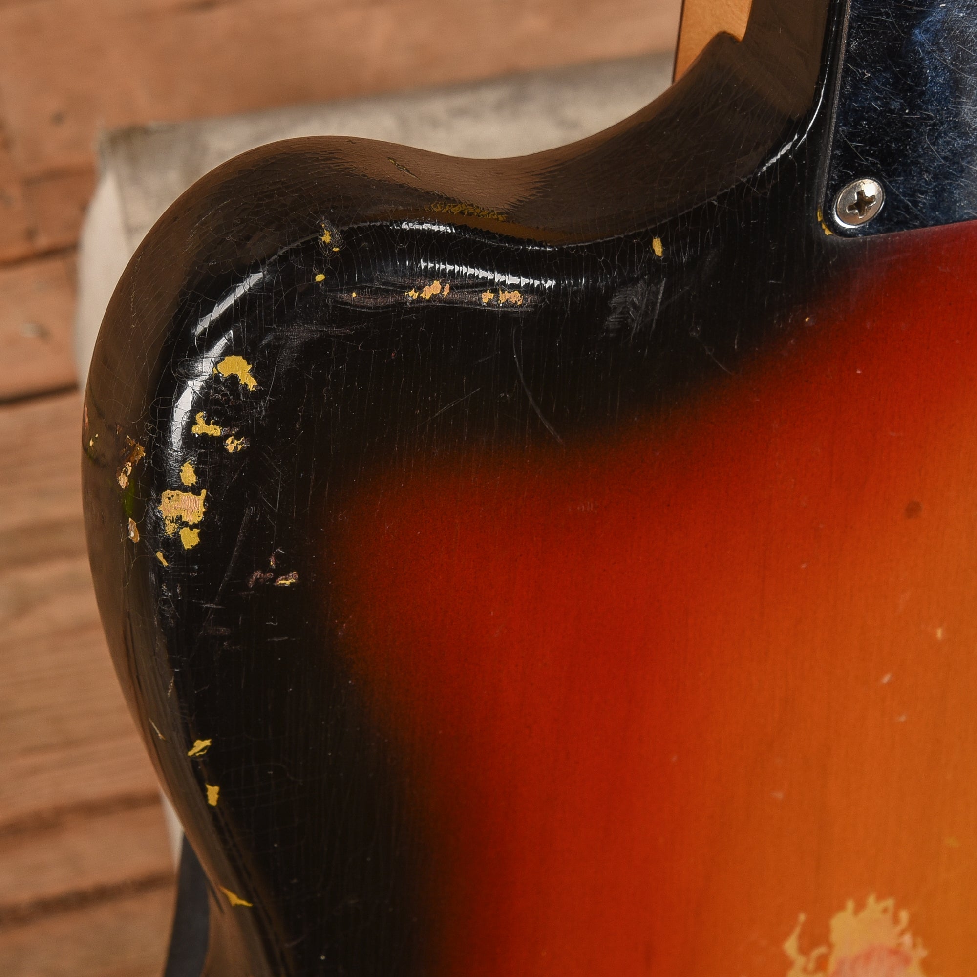 Fender Jaguar Sunburst 1964 Electric Guitars / Solid Body
