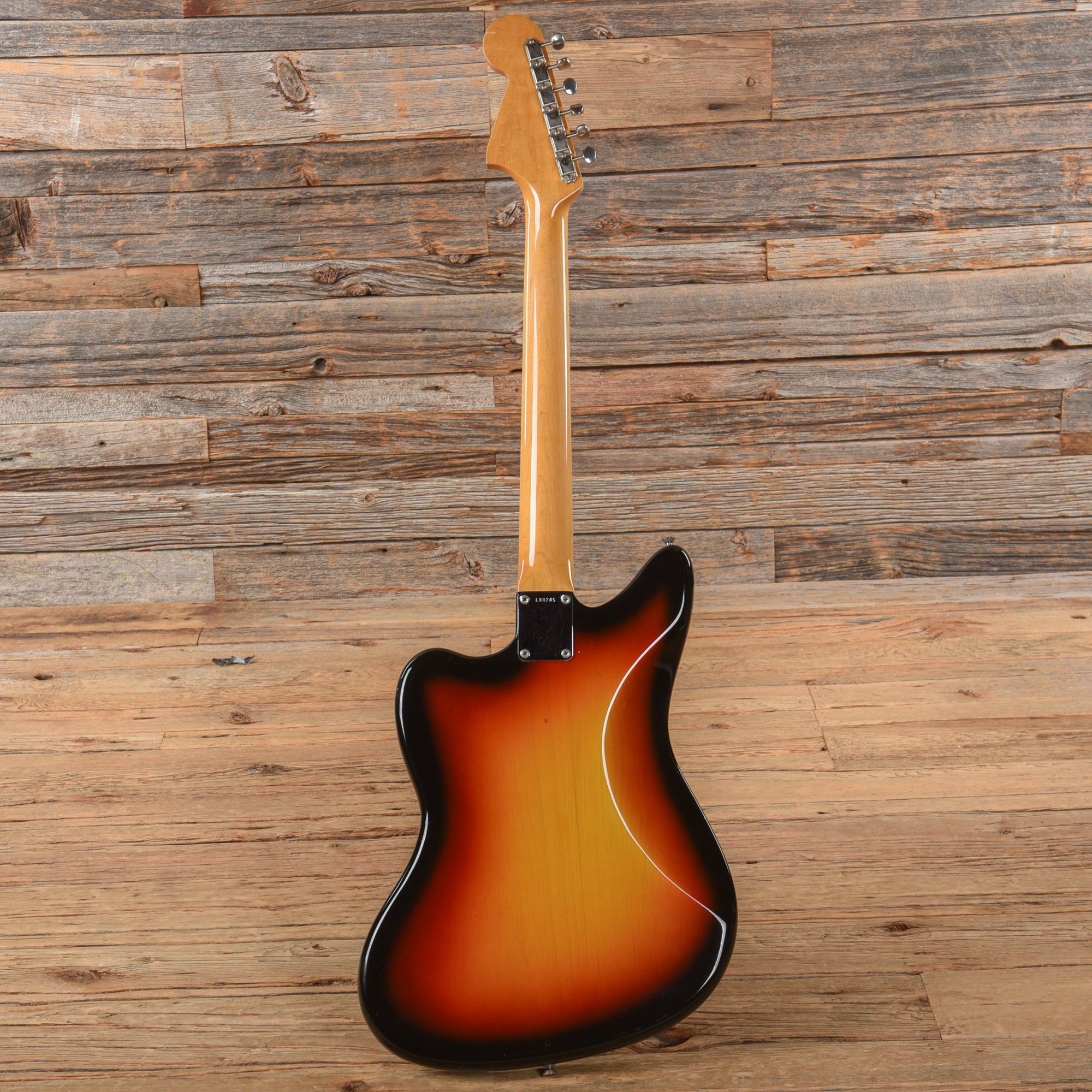 Fender Jaguar Sunburst 1965 Electric Guitars / Solid Body