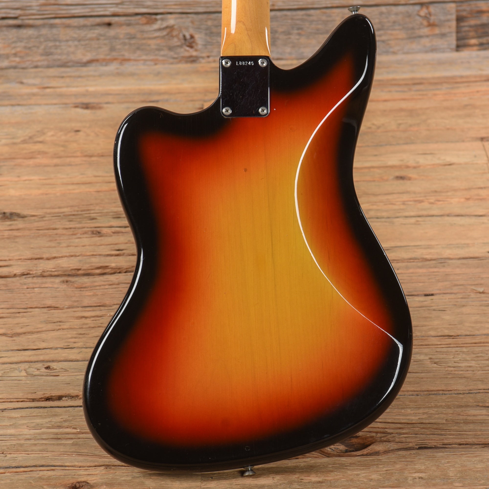 Fender Jaguar Sunburst 1965 Electric Guitars / Solid Body